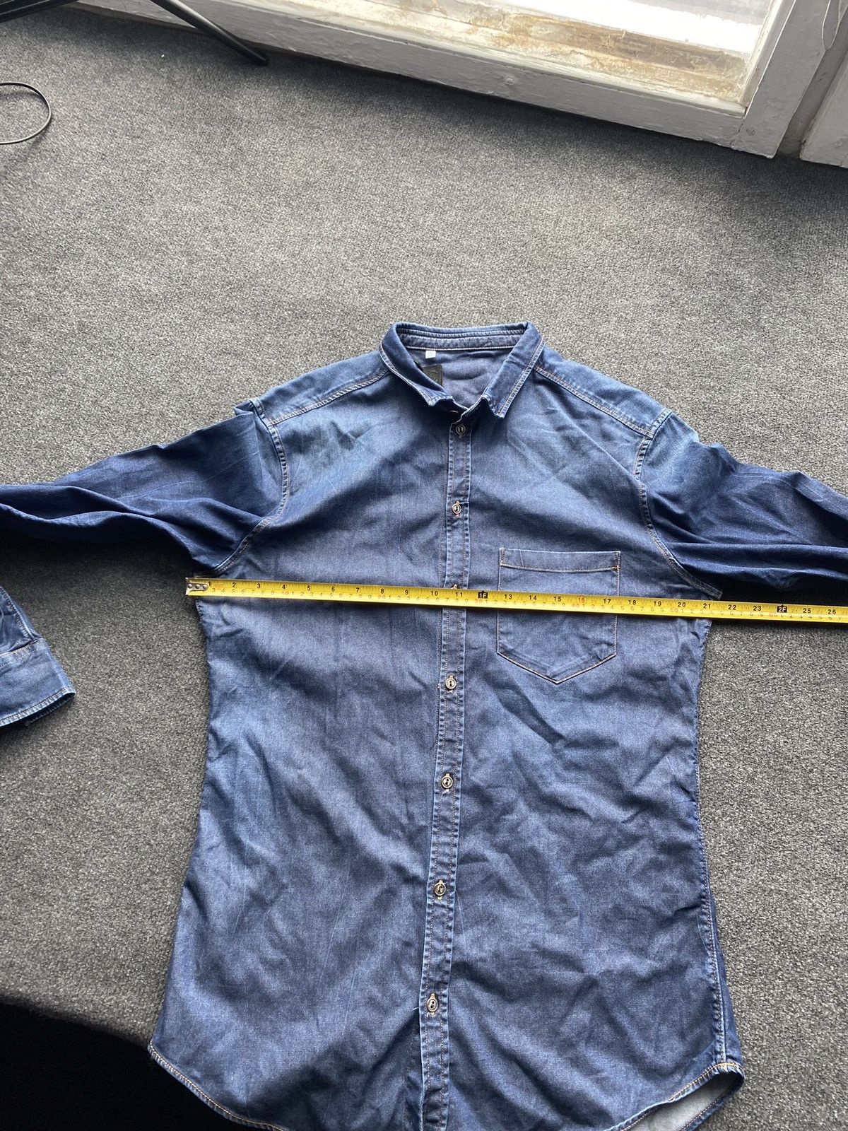 Dolce & Gabbana 🔥Dolce Gabbana brad 16 1/2 42 m size denim button up shirt Size US M / EU 48-50 / 2 - 6 Thumbnail