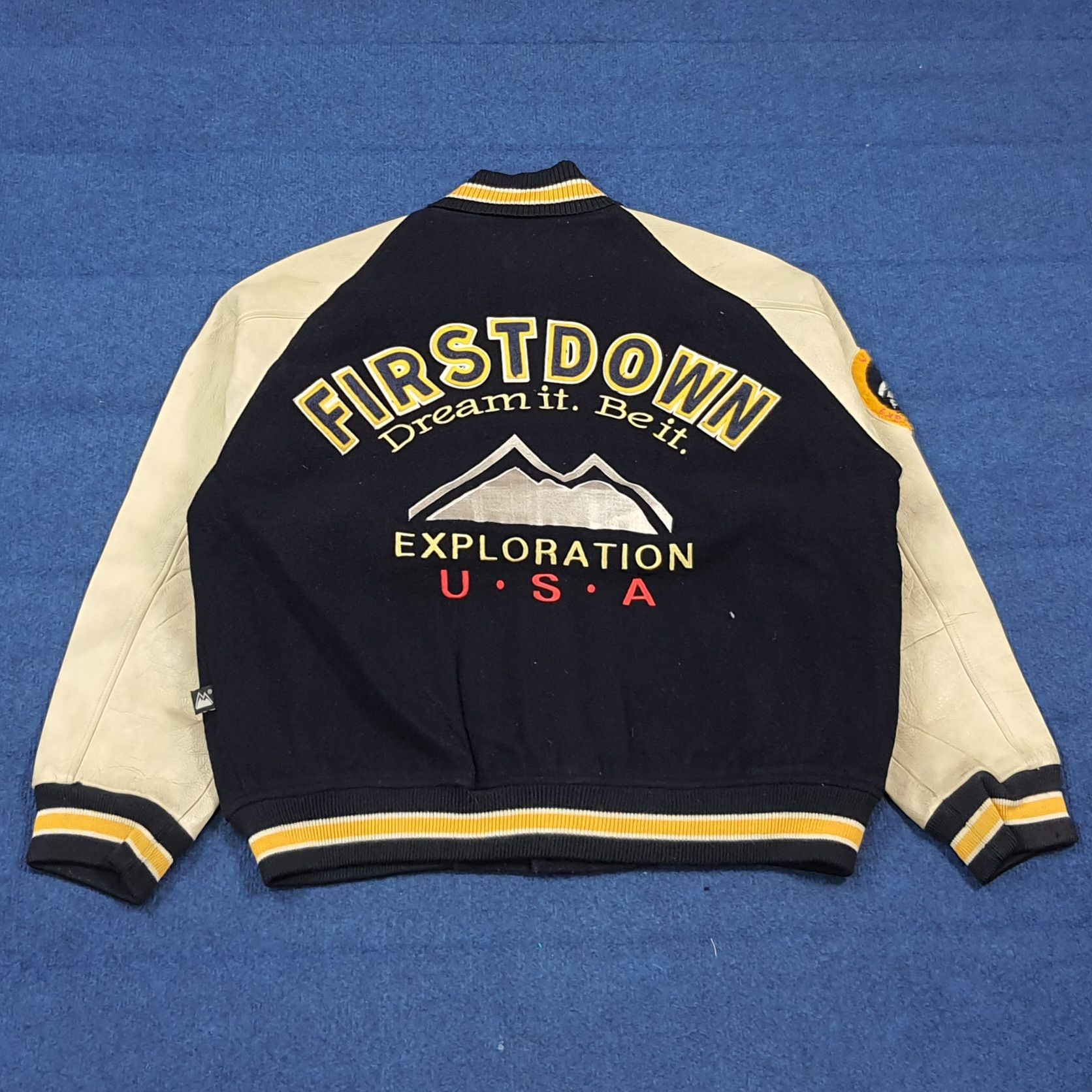 Vintage Vintage First Down Exploration USA Letterman Jacket C291N34 Size US L / EU 52-54 / 3 - 5 Thumbnail