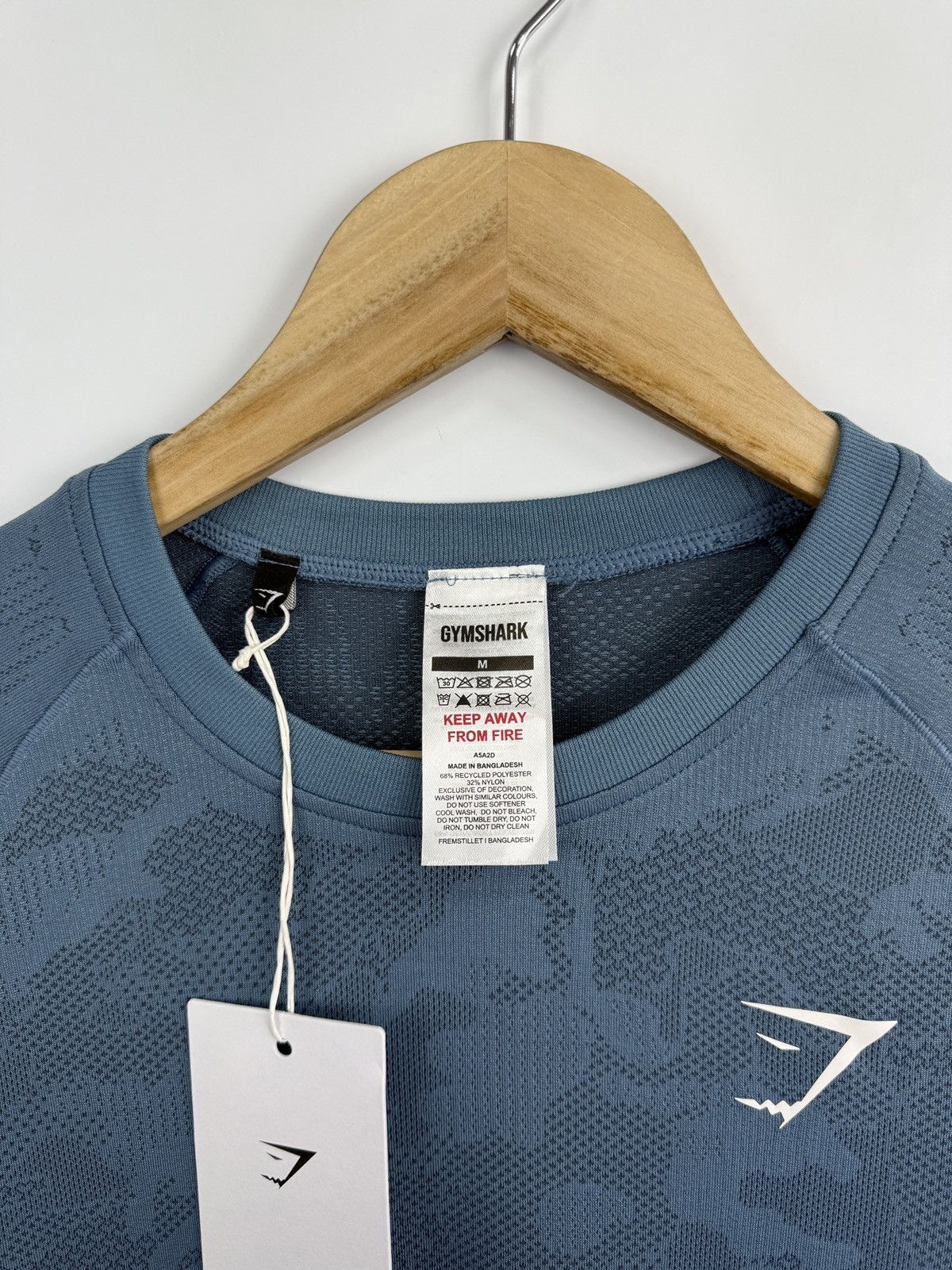 Gymshark 🇺🇸 ❗️NEW Gymshark Geo Seamless Training T-Shirt Y2K onyx style Size US M / EU 48-50 / 2 - 12 Thumbnail
