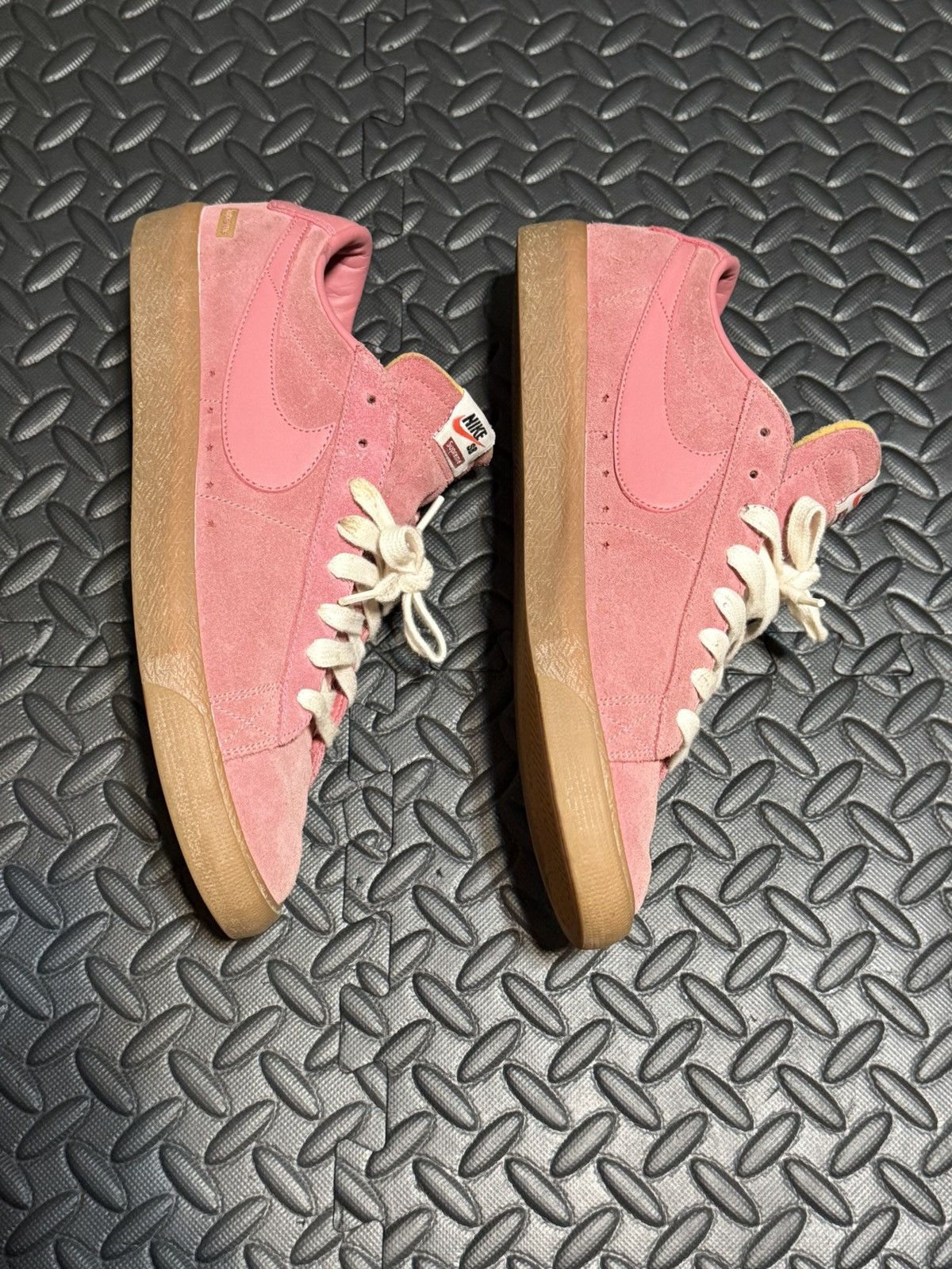 Supreme Supreme Blazer Lowe Pink Size US 12 / EU 45 - 2 Thumbnail