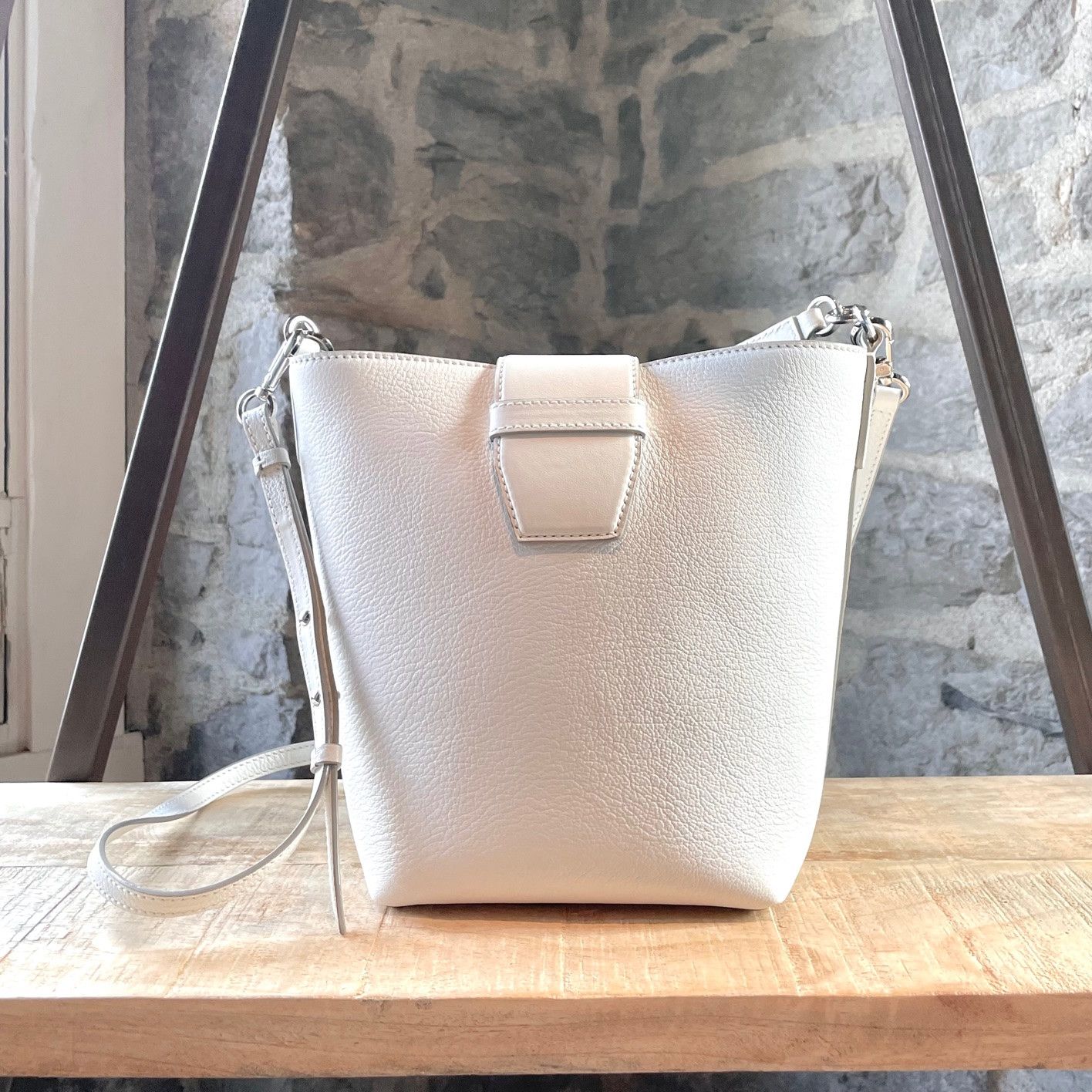 Jimmy Choo Jimmy Choo Ivory Leather Crystal Madeline Bucket Bag Size ONE SIZE - 4 Thumbnail