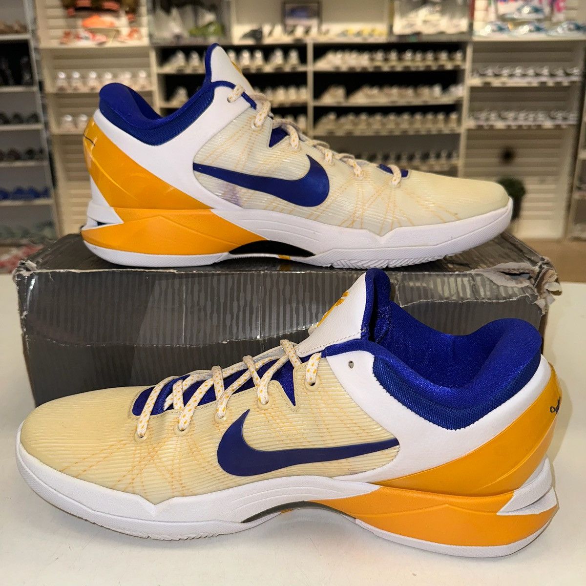 Nike Size 13 - Nike Zoom Kobe 7 System 'Lakers' - 488371 101 Size US 13 / EU 46 - 2 Thumbnail