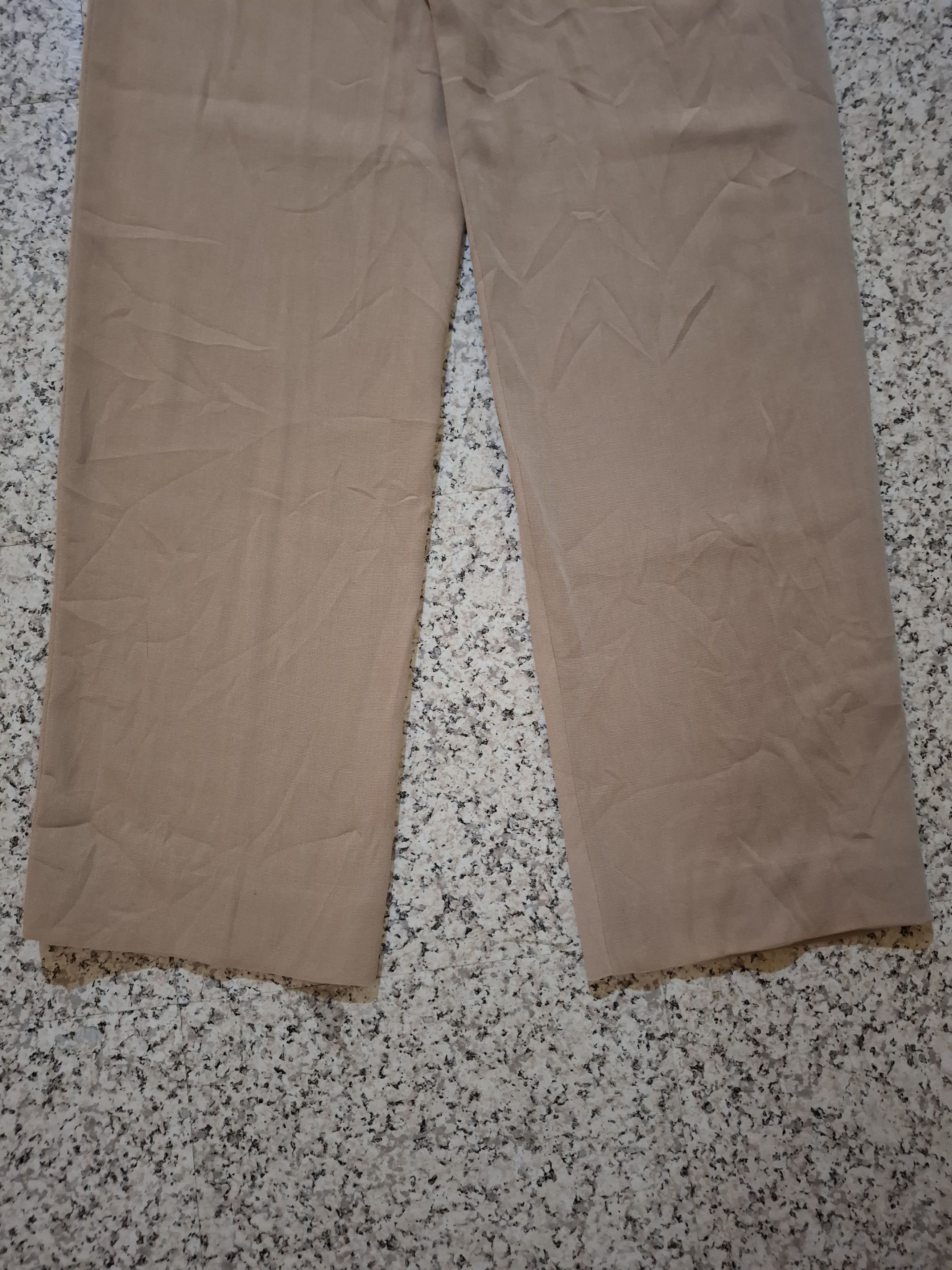 Max Mara Vintage Max Mara Pleated Virgin Wool Trousers Made In Italy Size 25" / US 0 / IT 36 - 4 Thumbnail