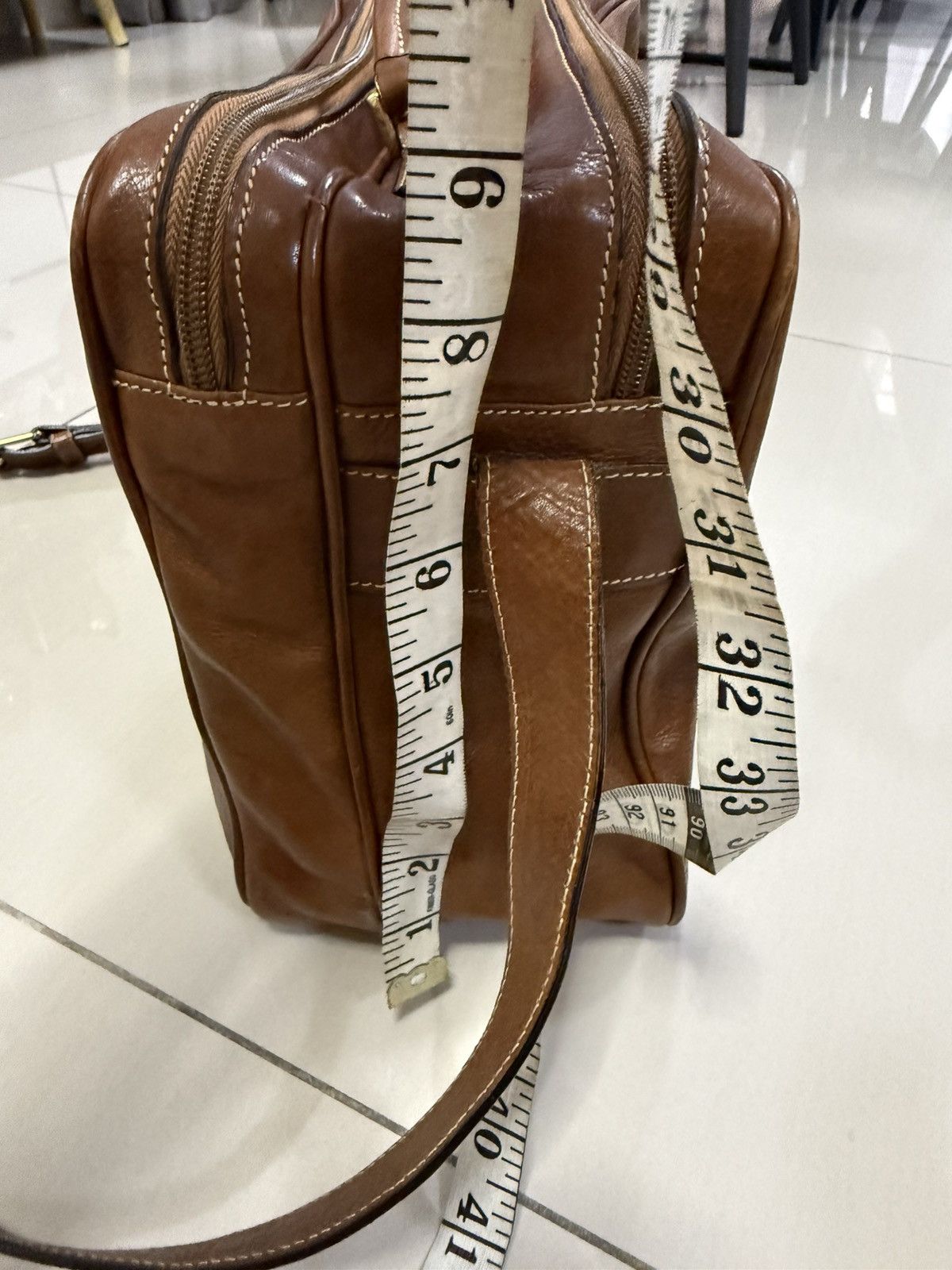 Etienne Aigner Etienne Aigner Brown Leather Sling Bag Size ONE SIZE - 5 Thumbnail