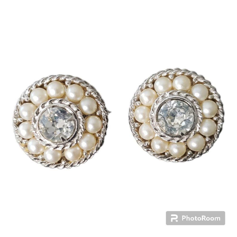 Sacai SAC Vintage Silver, Rhinestone and Pearl Clip Earrings Size ONE SIZE - 1 Thumbnail