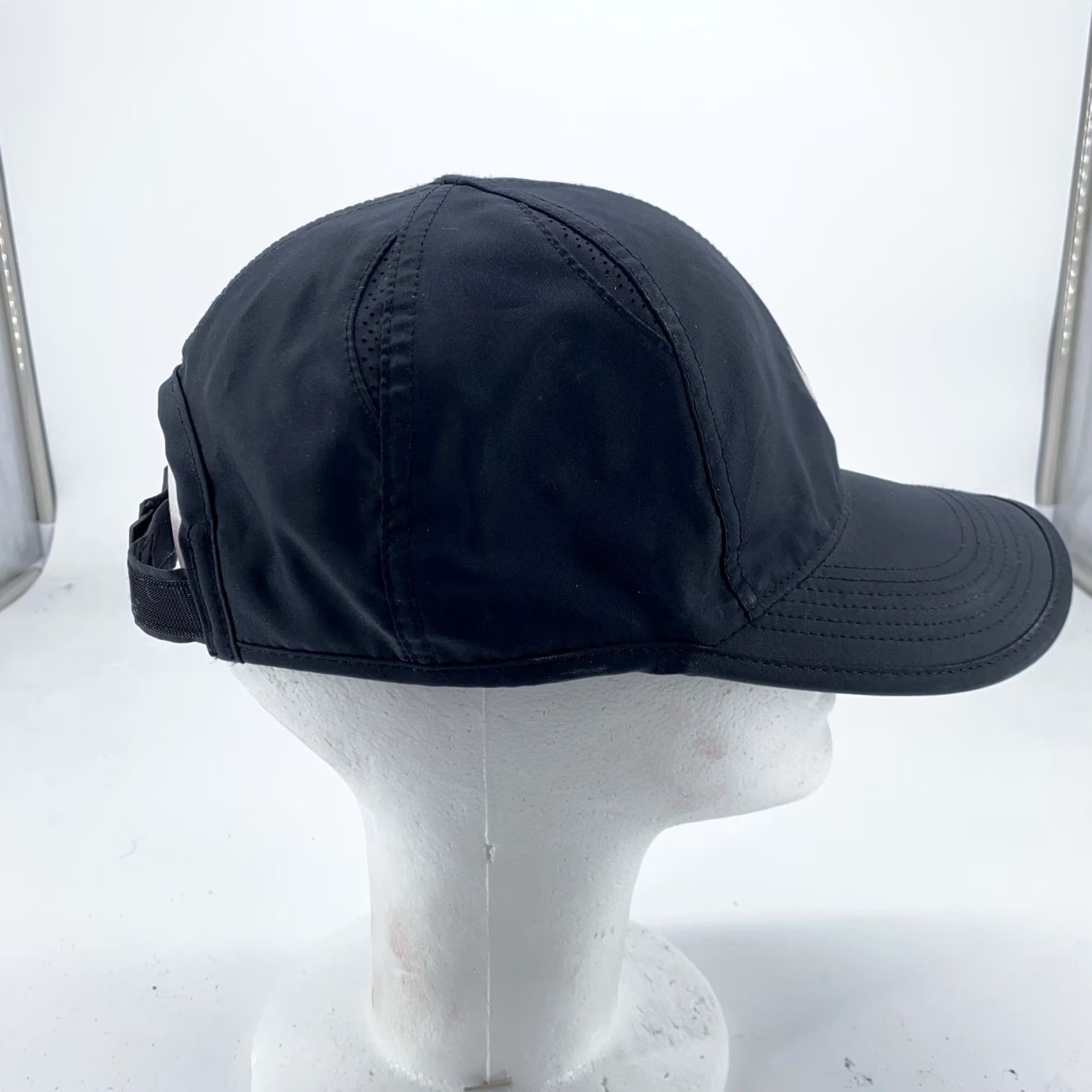 Nike Nike Featherlight Dri-FIT Running Hat Cap Strap Back Black Mens Lightweight Athletic Size ONE SIZE - 2 Thumbnail