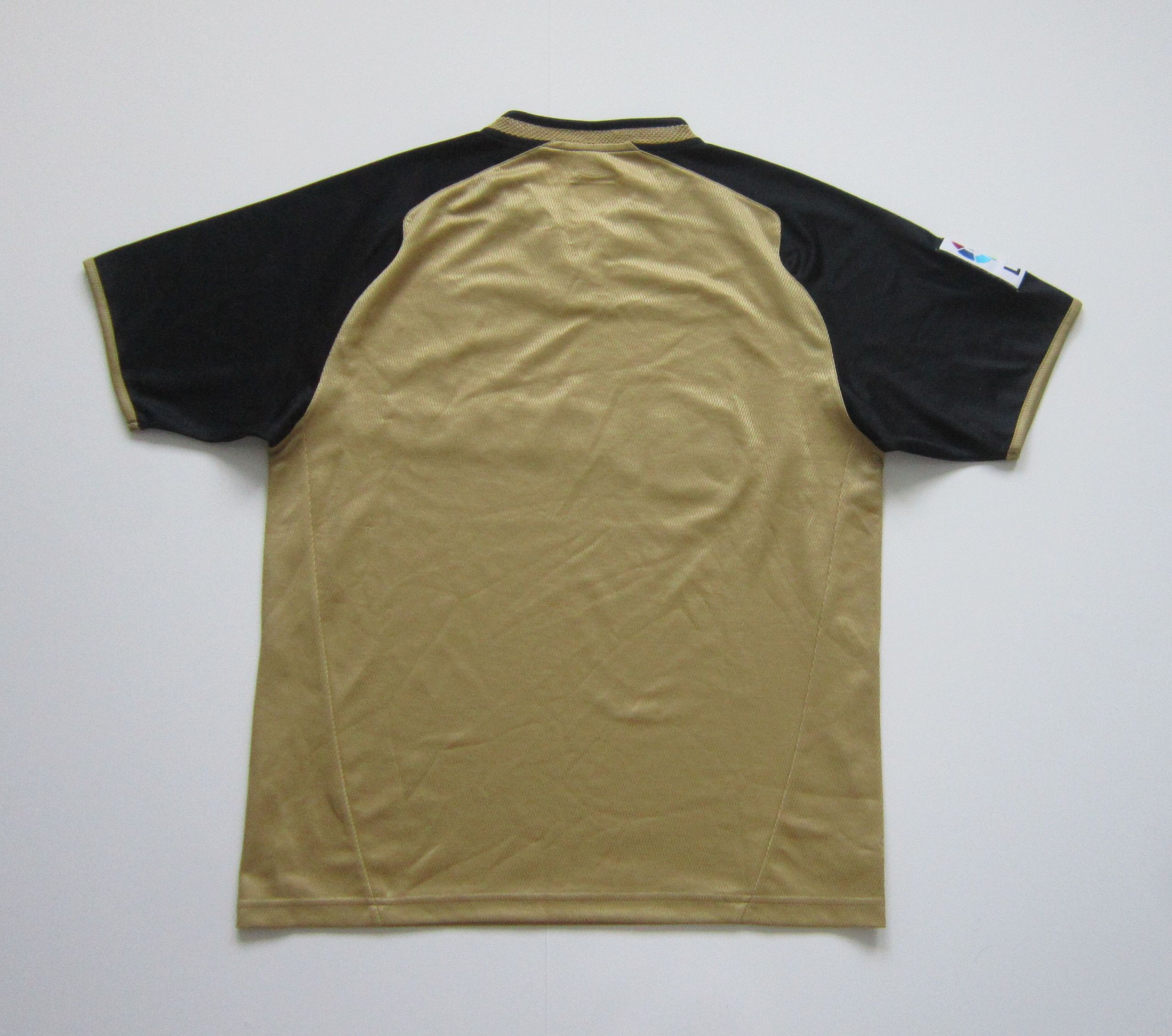 Umbro Umbro Malaga 2004-2005 Away Soccer Jersey Size US M / EU 48-50 / 2 - 4 Thumbnail
