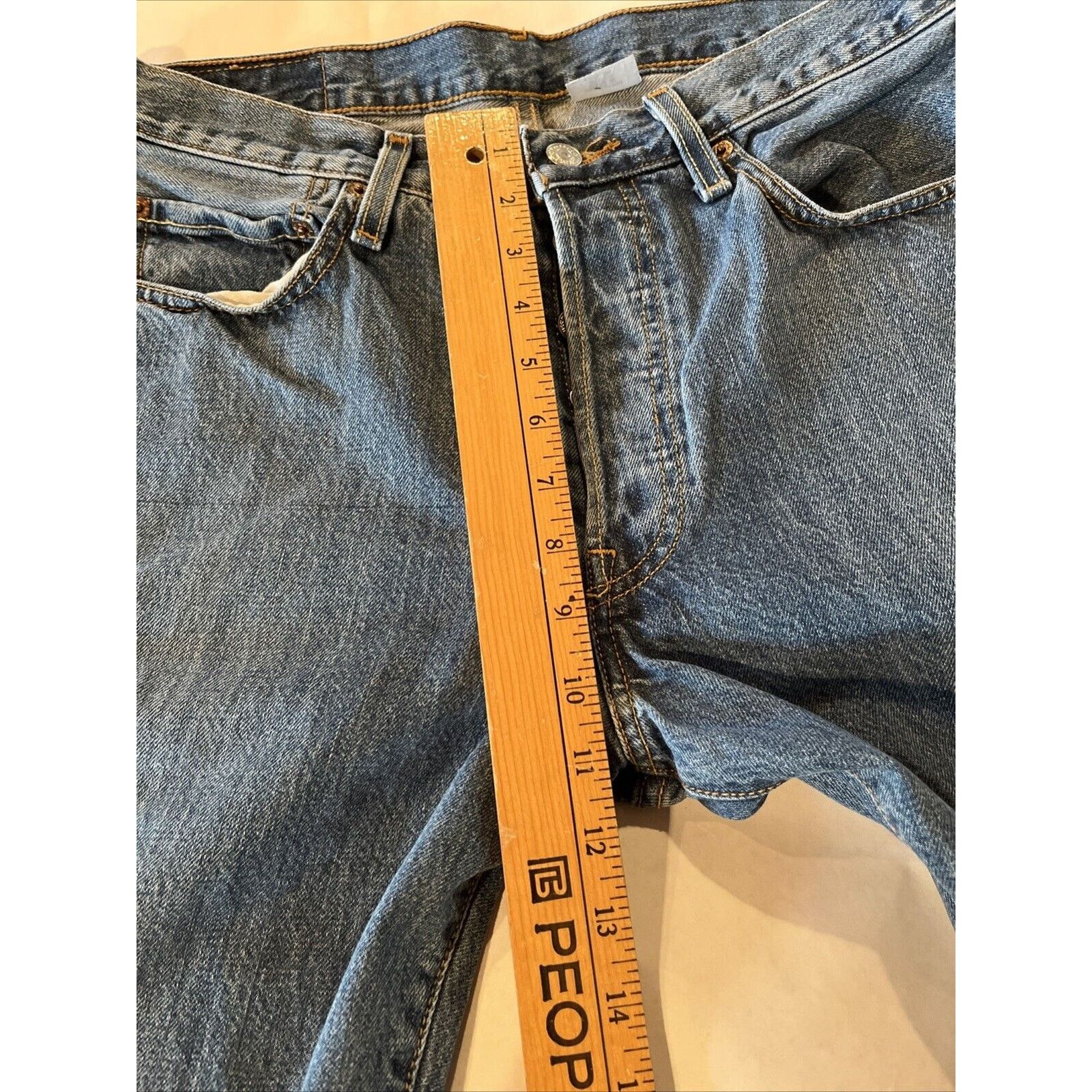 Levi's Levi’s 501 VTG Mens 33x30 Blue Denim Jeans Cotton Button Fly Size US 33 - 9 Thumbnail