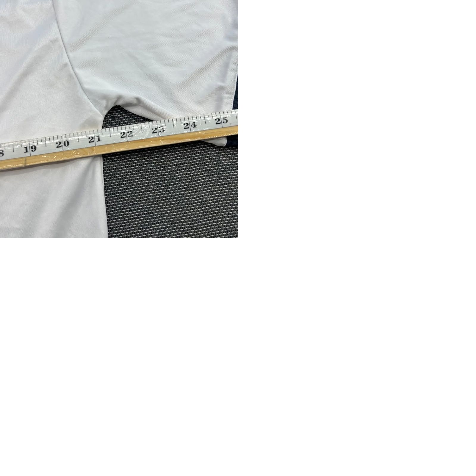 Zara Zara Womans Jersey T-Shirt Small White Luxurious Athleisure Vintage XS? Size L / US 10 / IT 46 - 9 Thumbnail