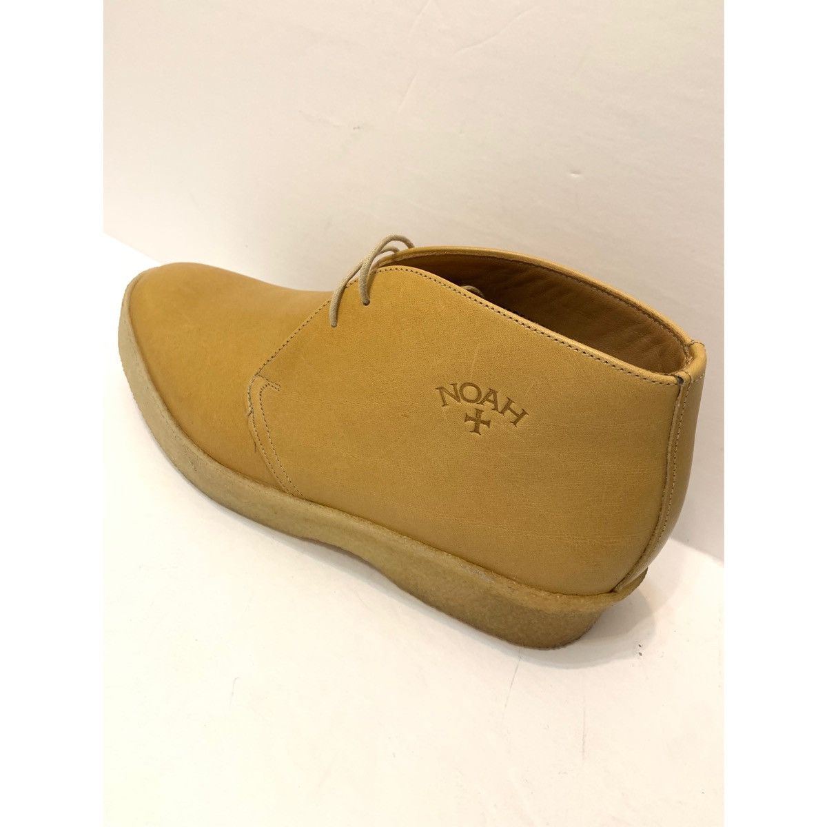 Noah NOAH ➕ SANDERS WAXED LEATHER CHUKKA BOOTS Size US 8 / EU 41 - 2 Thumbnail