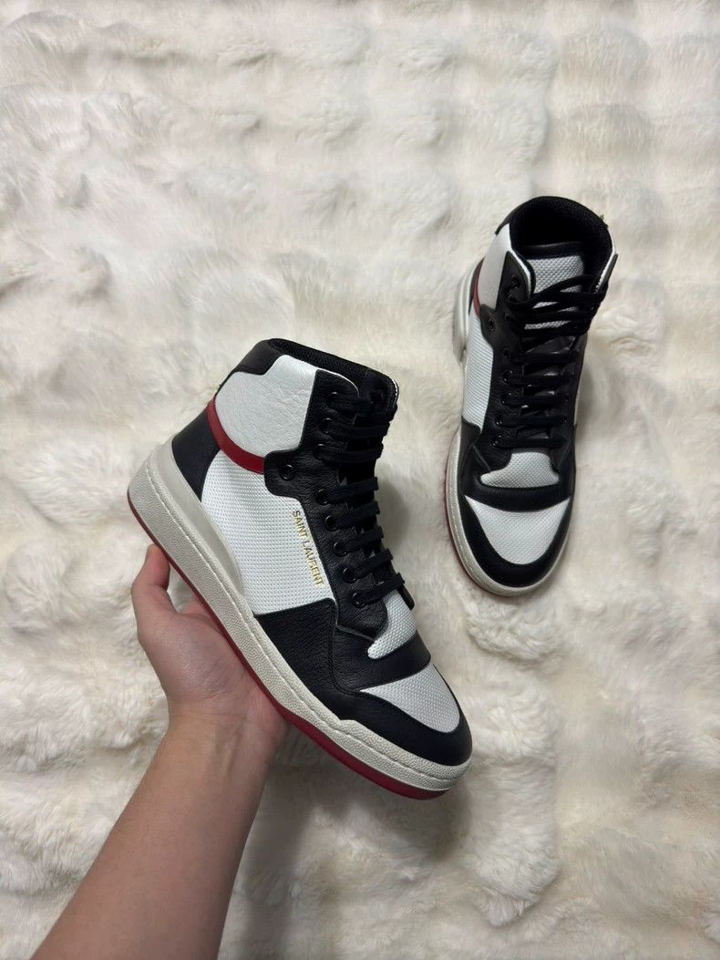 Saint Laurent Paris Saint Laurent Paris Black and white high-top casual sneake Size US 7 / EU 40 - 5 Thumbnail