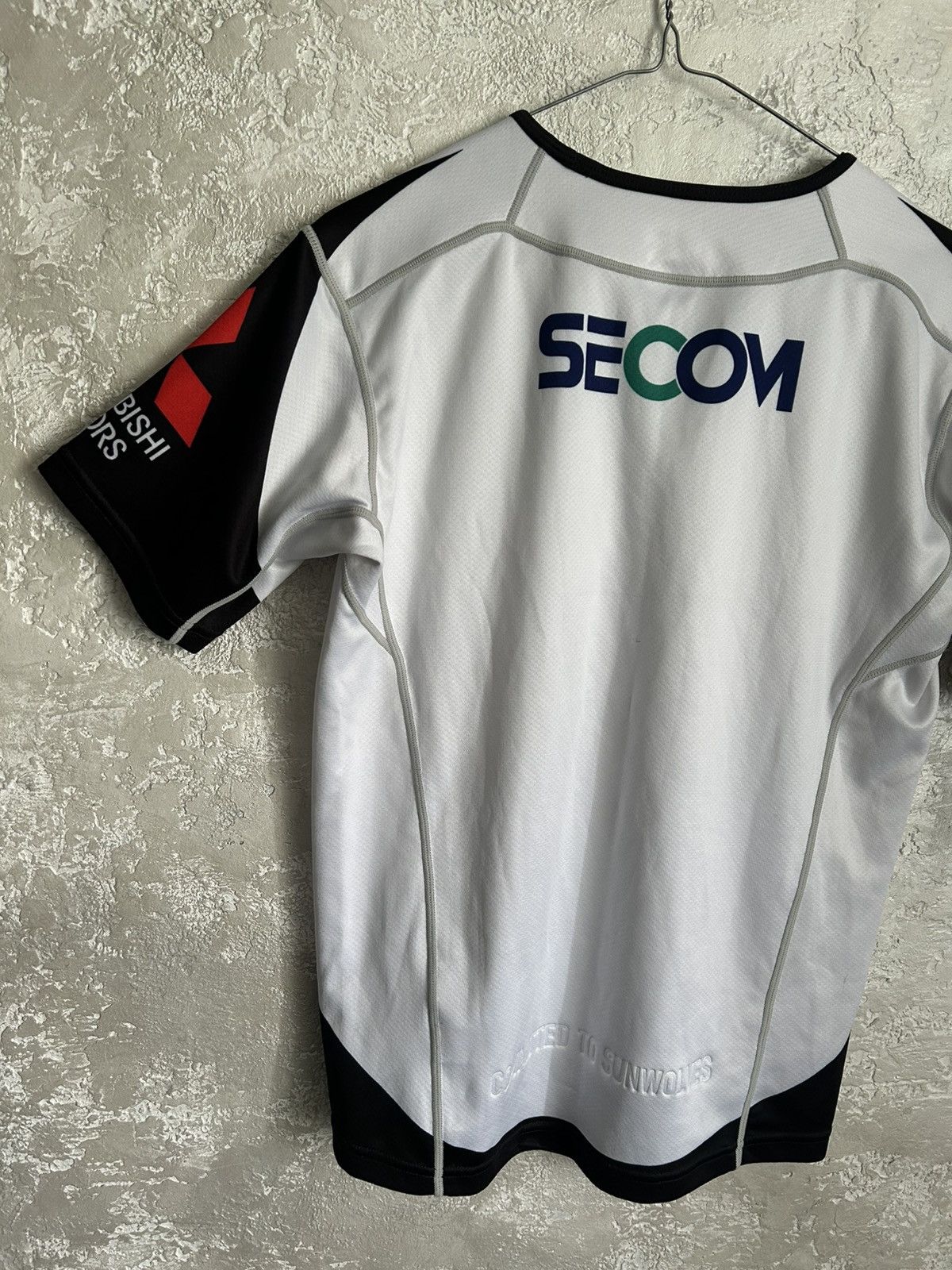 Vintage SUNWOLVES RUGBY TEAM JERSEY 2017/18 AWAY Size US XS / EU 42 / 0 - 11 Thumbnail