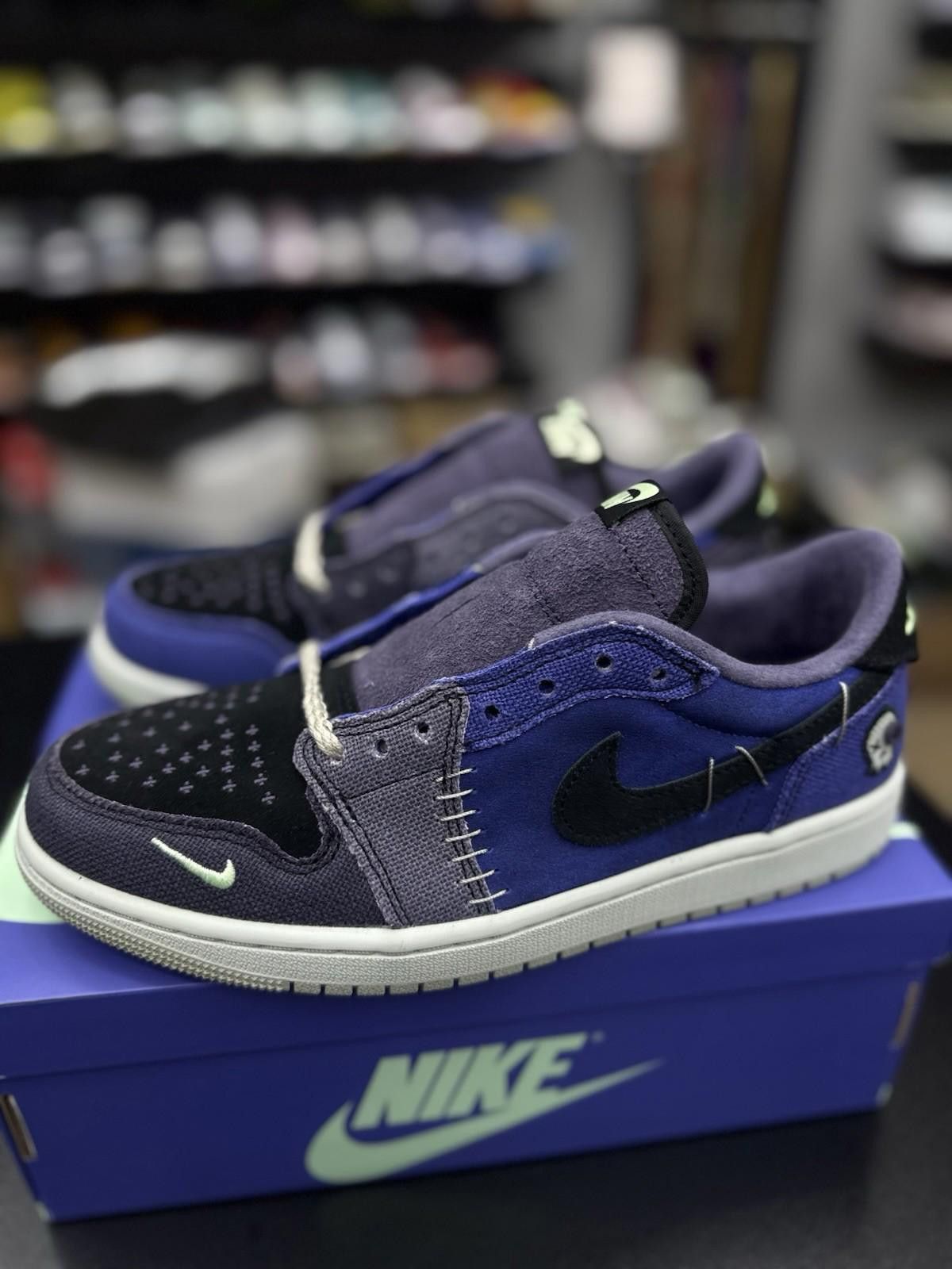 Jordan Brand 8.5 - Air Jordan 1 Low OG Zion Williamson ‘Voodoo Alternate Size US 8.5 / EU 41-42 - 3 Thumbnail