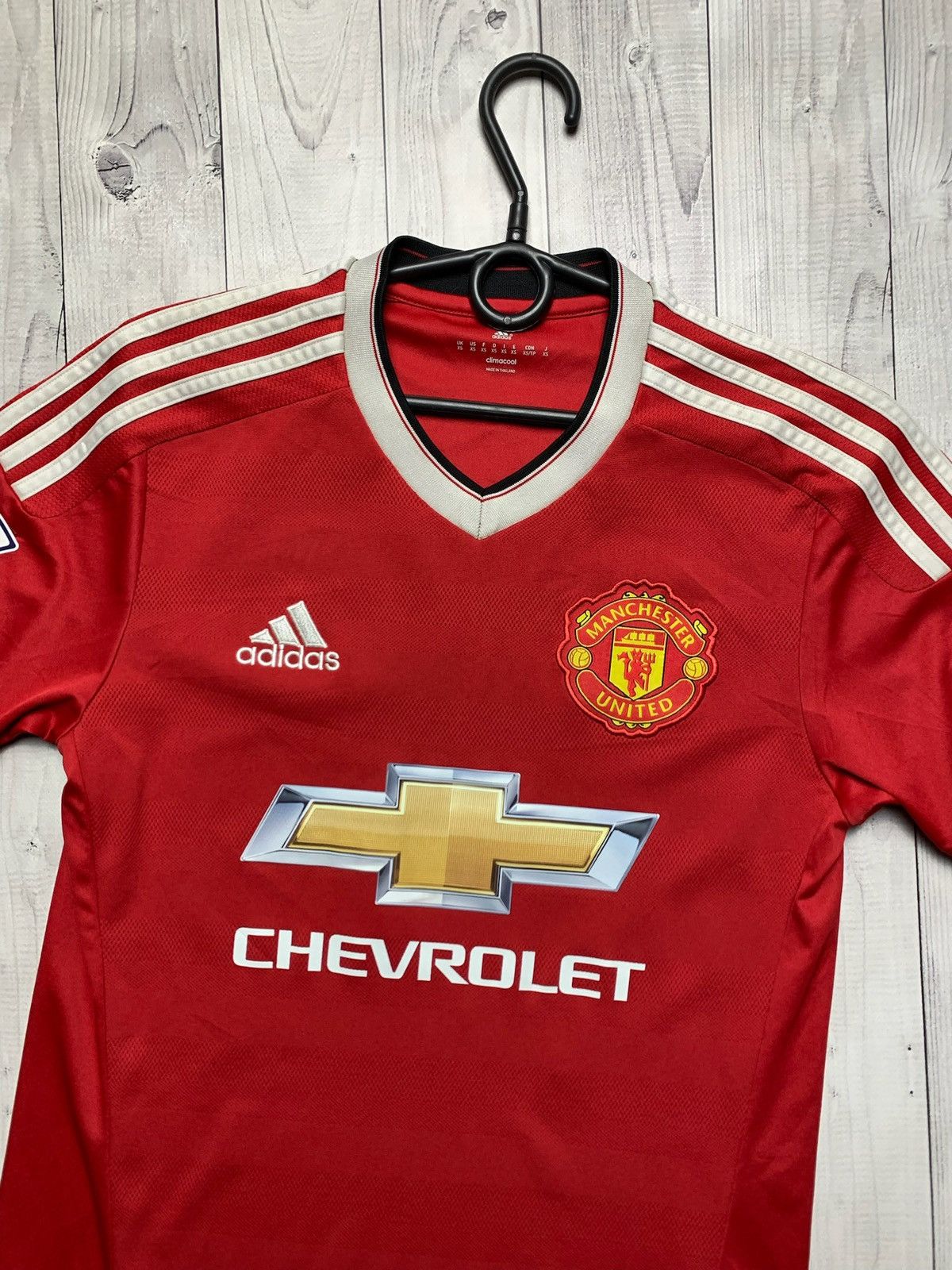 Adidas × Vintage Vintage adidas Manchester United soccer jersey 7 Memphis Xs Size US XS / EU 42 / 0 - 3 Thumbnail