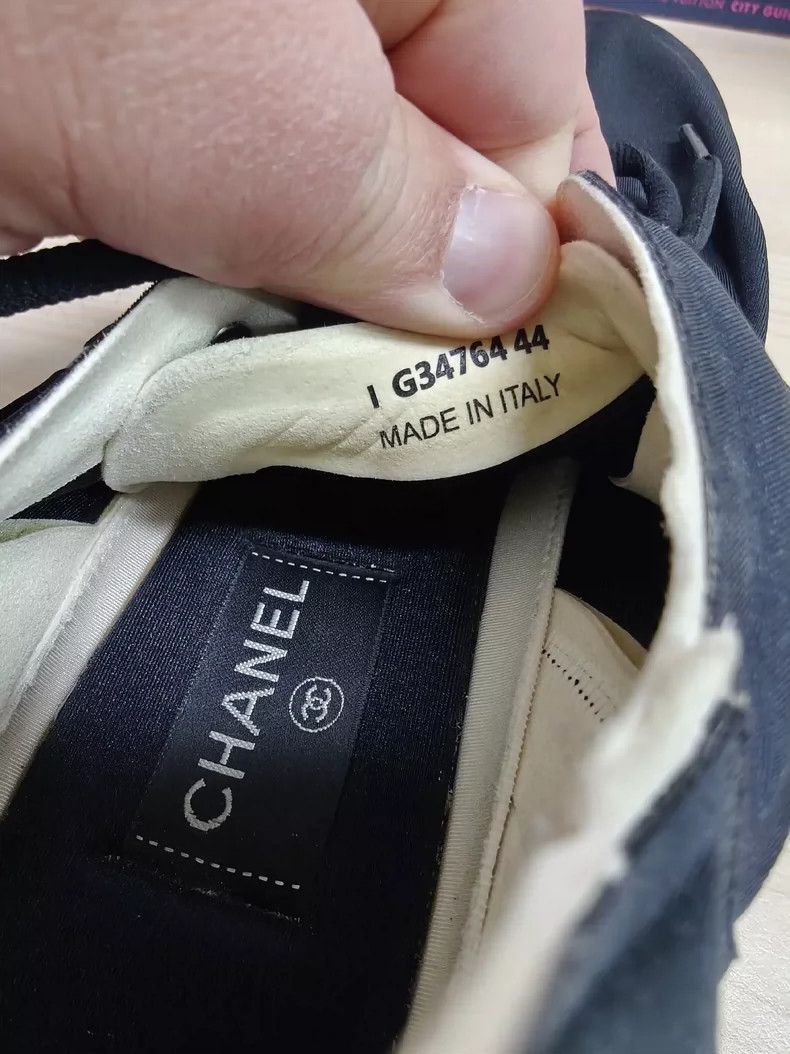 Chanel Chanel Black and White Sneakers -2505 Size US 10 / EU 43 - 9 Thumbnail