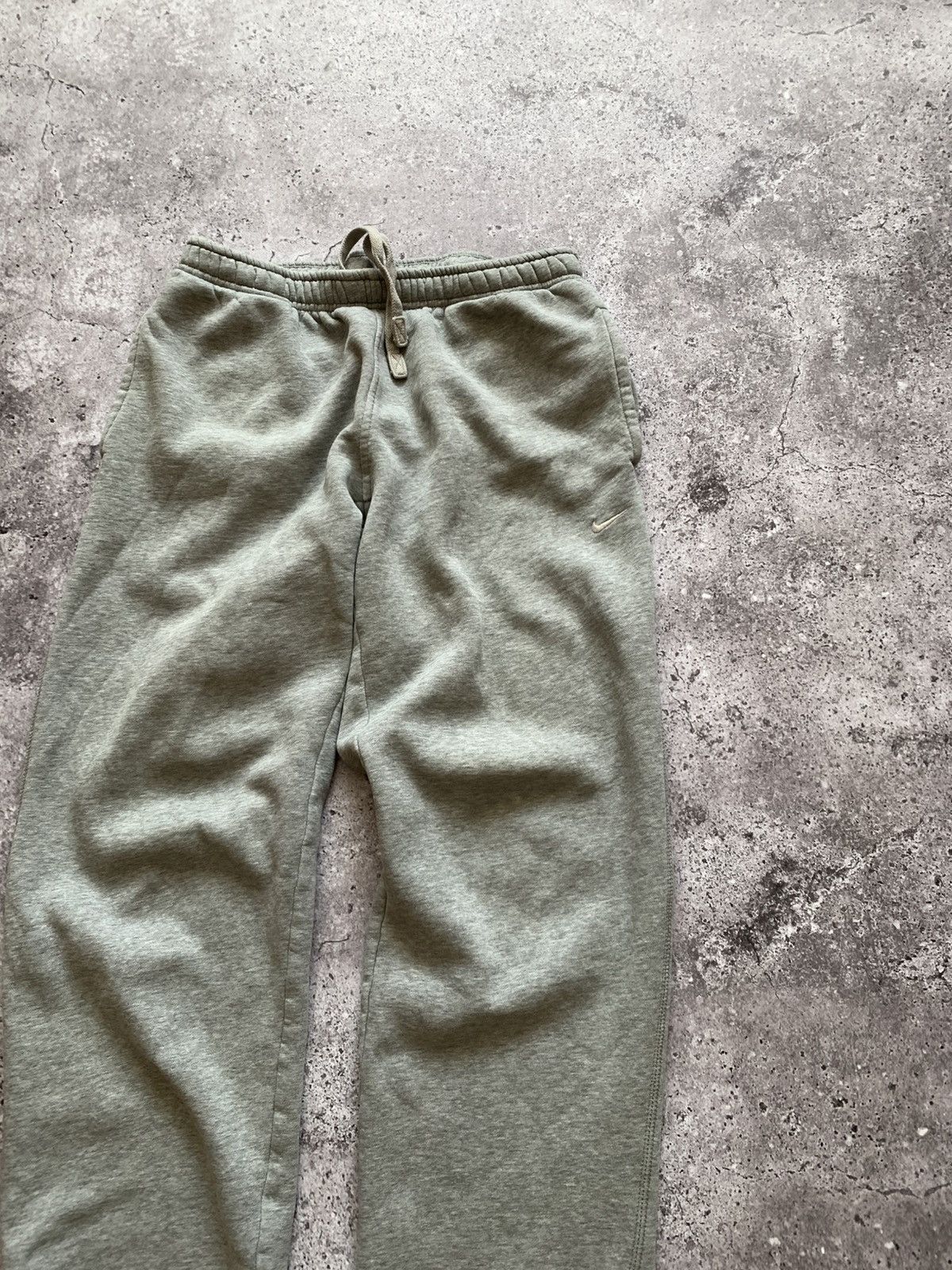 Nike 🔥VINTAGE NIKE BAGGY SWEATPANTS Size US 30 / EU 46 - 6 Thumbnail