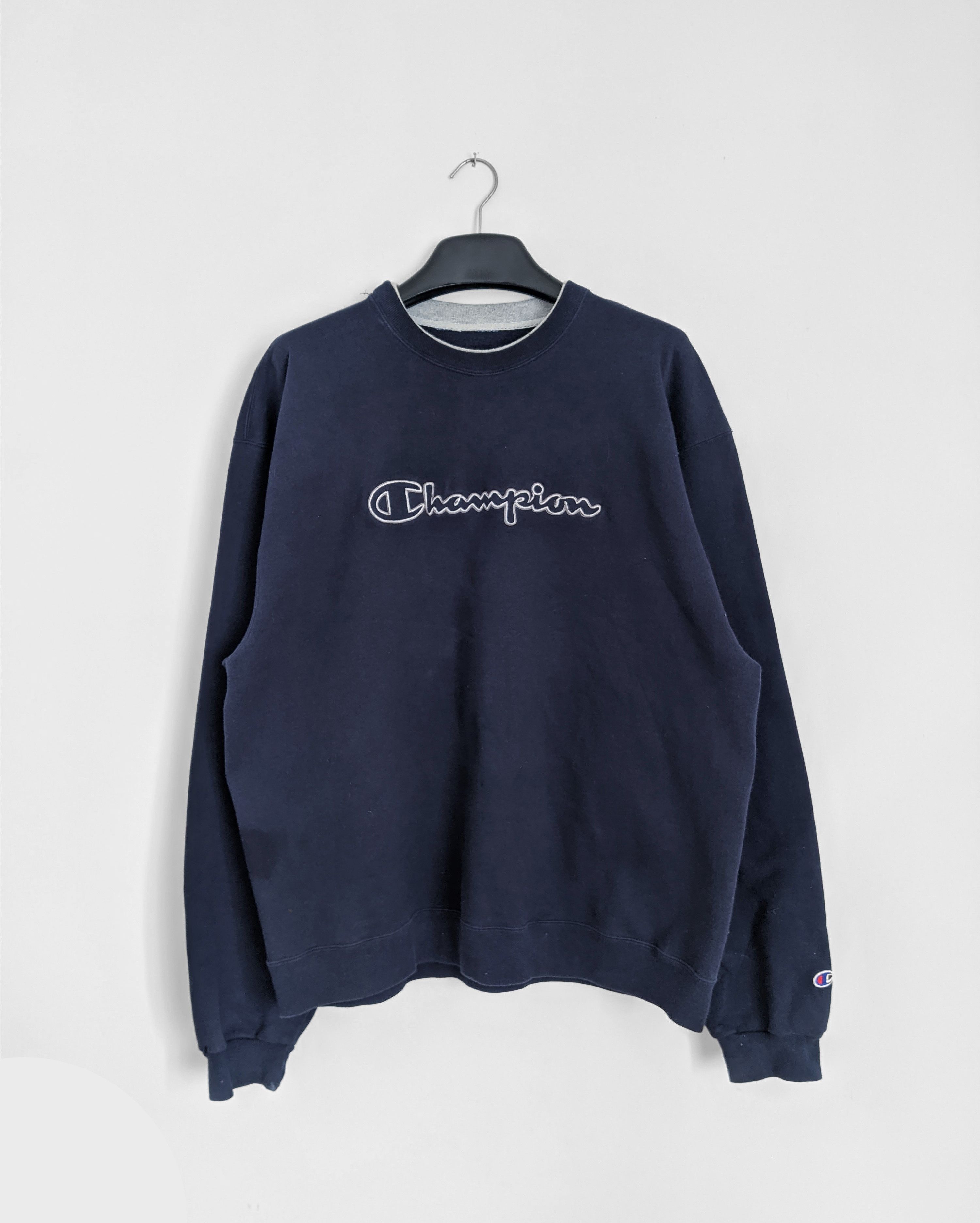 Champion Vintage Champion sweatshirt embroidered logo y2k 90s Size US XL / EU 56 / 4 - 1 Thumbnail