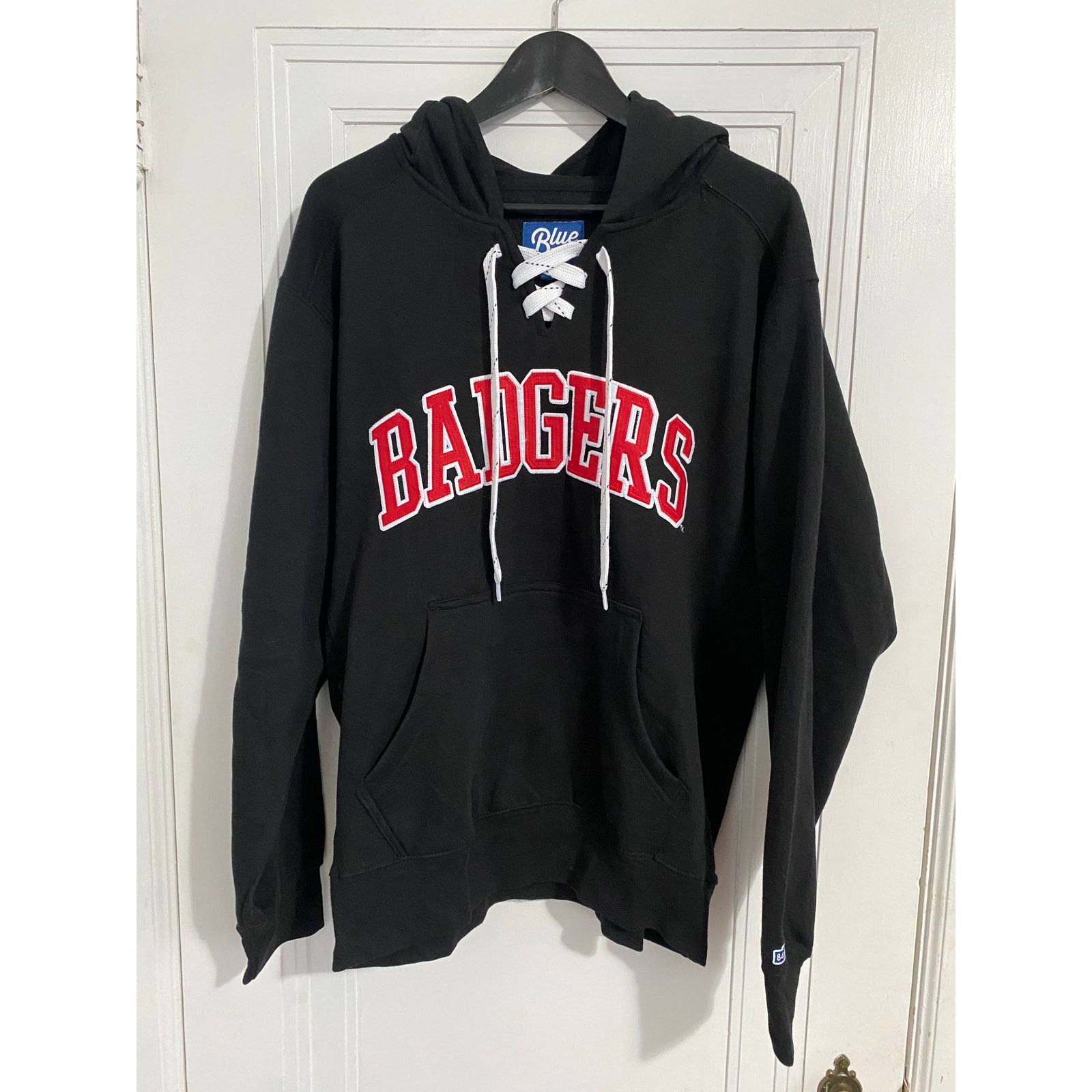 NCAA NWOT Wisconsin Badgers Hockey-Style Hoodie Men's Size M Size US M / EU 48-50 / 2 - 1 Thumbnail