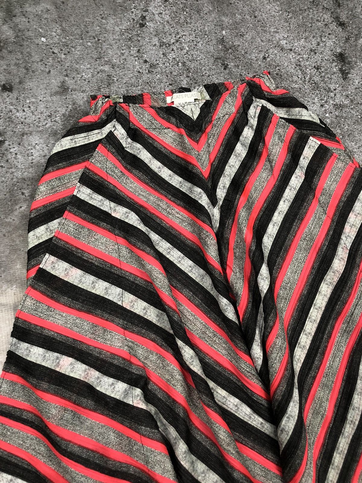 Pleats Please Issey Miyake PLEATS PLEASE LONGPANTS Size US 30 / EU 46 - 3 Thumbnail