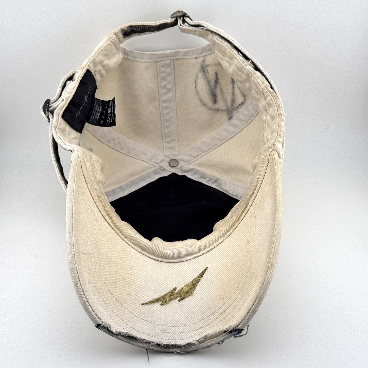 Japanese Brand Motifest Cut-Out Trashed Destroyed Distressed Archive Cap Size ONE SIZE - 8 Thumbnail