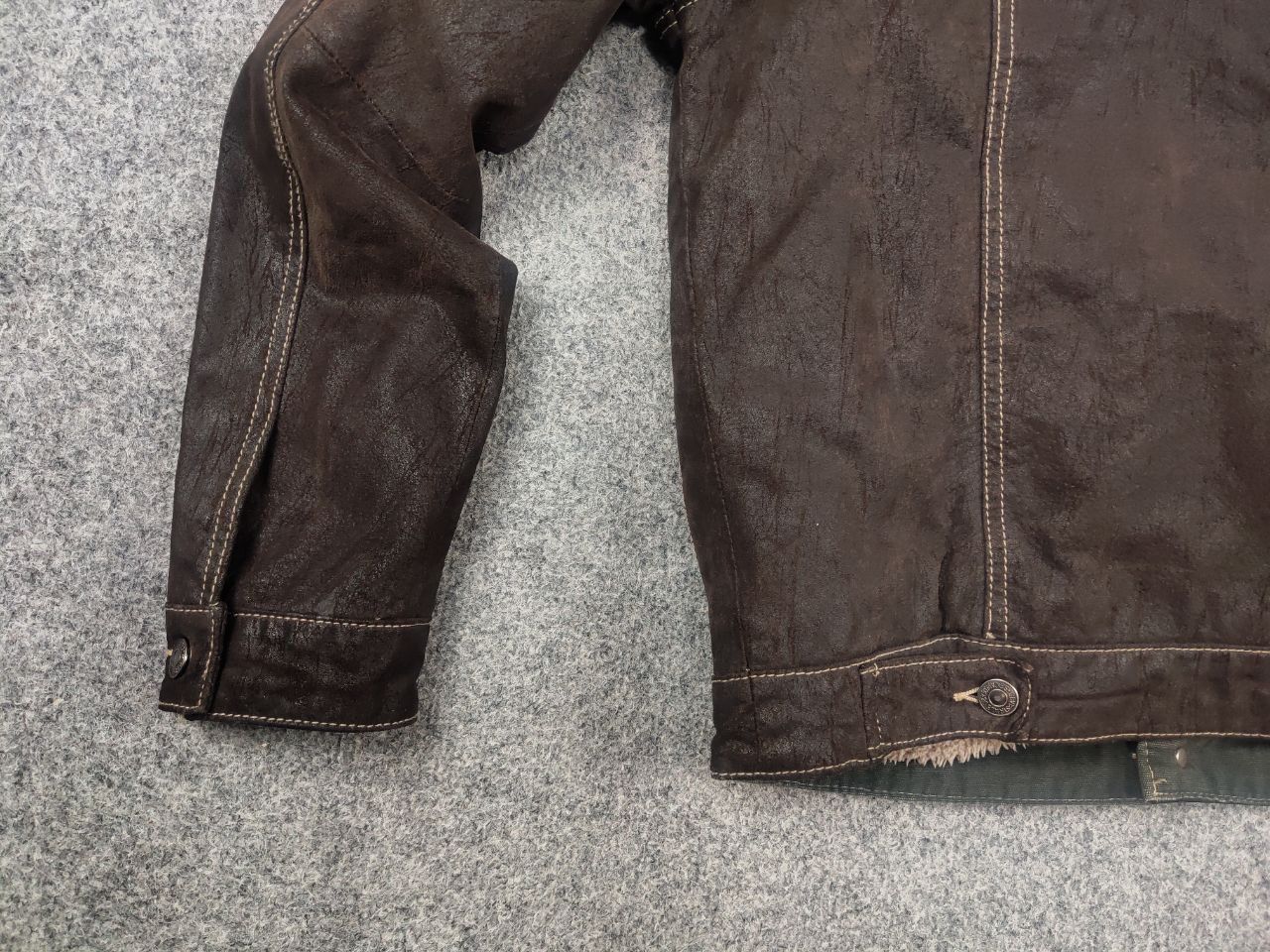 Levi's Vintage 90's Levi's Faux Suede Leather Trucker Jacket USA Size US S / EU 44-46 / 1 - 7 Thumbnail