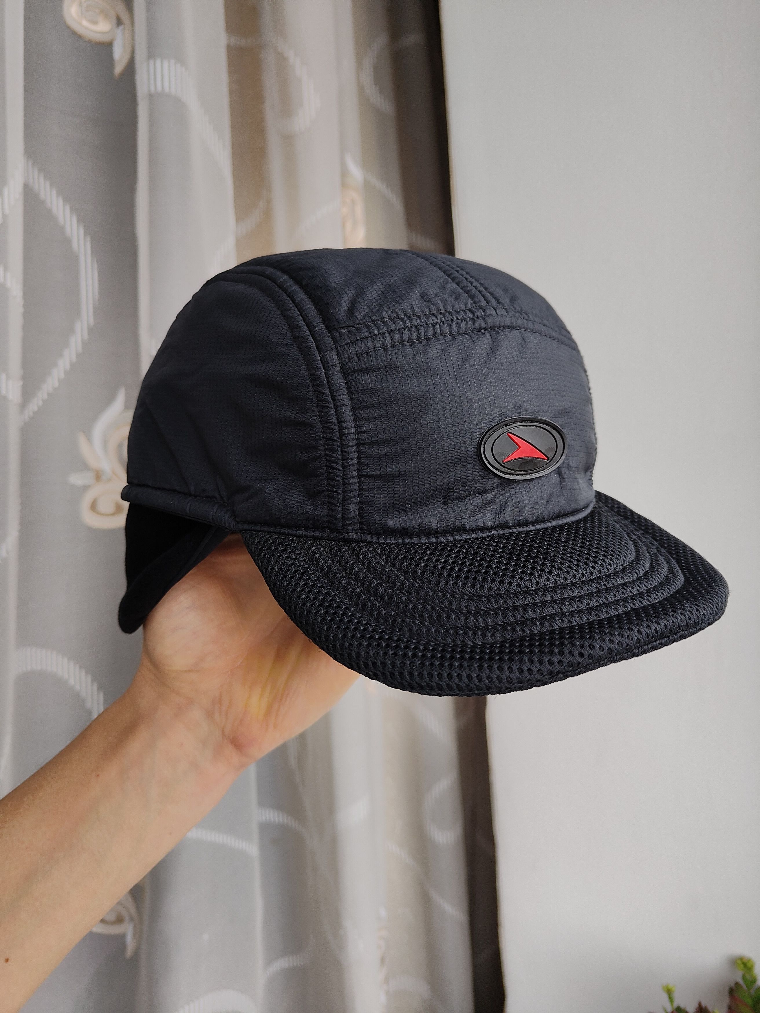 The Mountain Capo Austria Outdoor Cap Flat Hat Cap With Headphones gore Size ONE SIZE - 1 Thumbnail