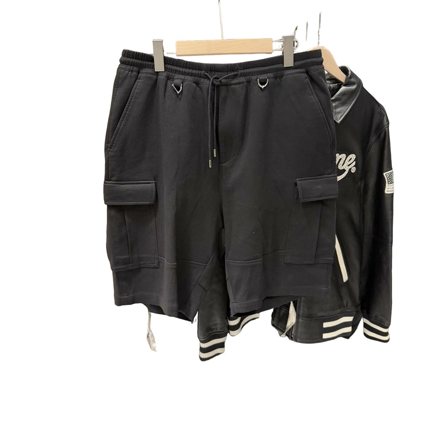 Mastermind World Mastermind World Skull Embroidery Cargo Shorts Size XL Size US 36 / EU 52 - 1 Thumbnail