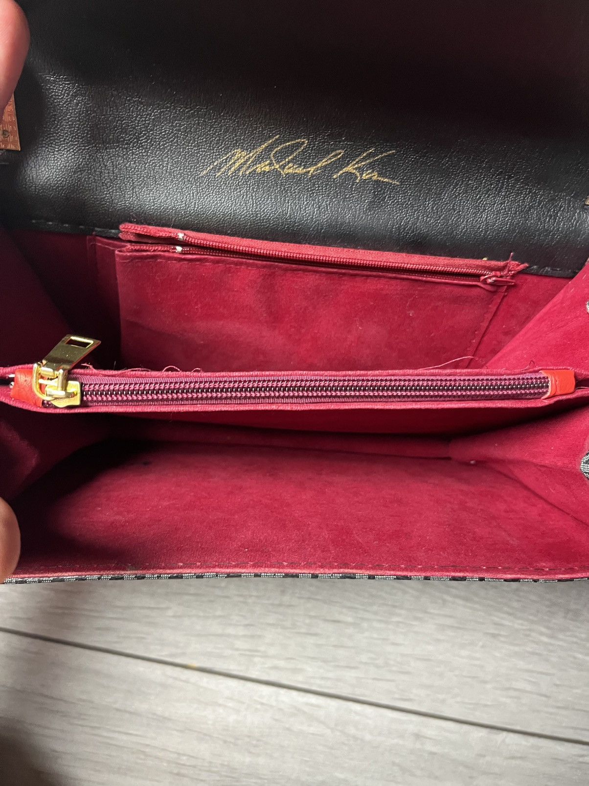 Michael Kors Michael Kors Jet Set Medium Convertible Pouchette Crossbody Size ONE SIZE - 4 Thumbnail