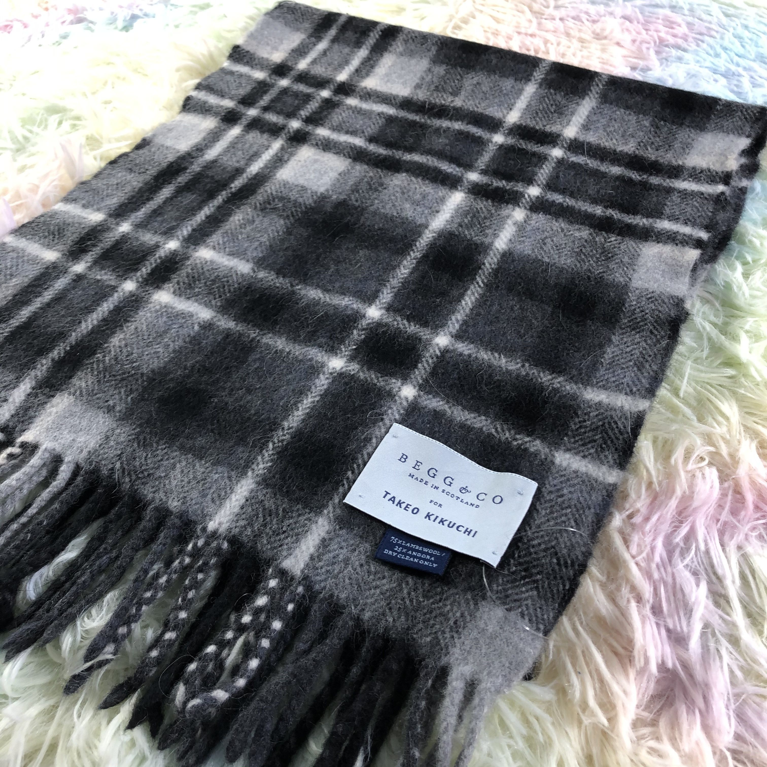 Begg x Co Begg & Co. Scarf / Muffler / Neckwear - KM424 Size ONE SIZE - 3 Thumbnail