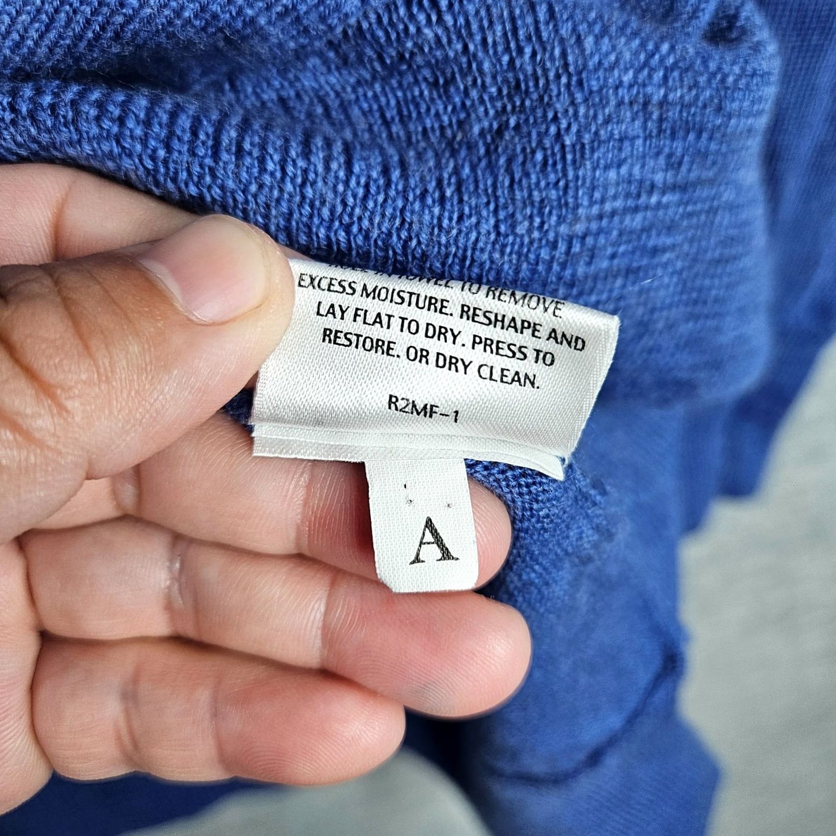 Eileen Fisher Eileen Fisher Merino Wool Sweater Pullover V-Neck 100% Lightweight All Seasons Size M Blue Womens Regular Size M / US 6-8 / IT 42-44 - 6 Thumbnail