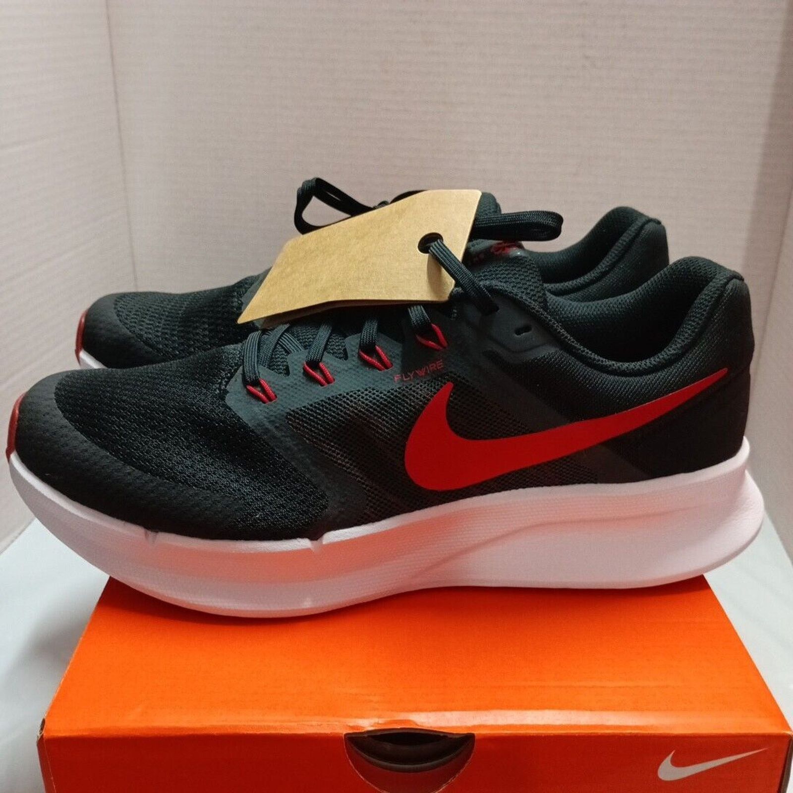 Nike Nike Run Swift 3 Black Red White Sneakers Men's Size 11 Size US 11 / EU 44 - 4 Thumbnail