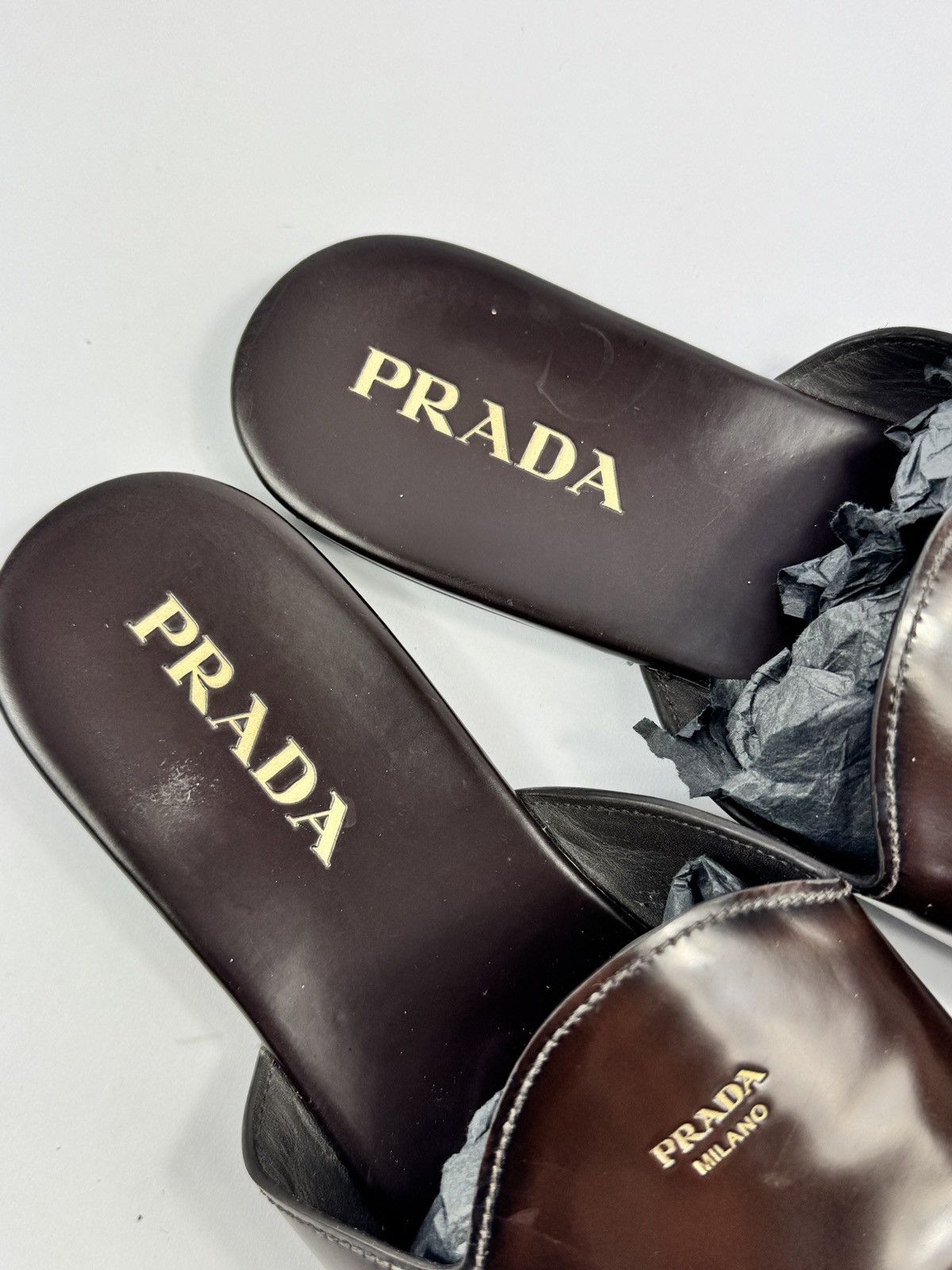 Prada PRADA LOGO LEATHER SLIP ONS Size US 9 / EU 42 - 6 Thumbnail