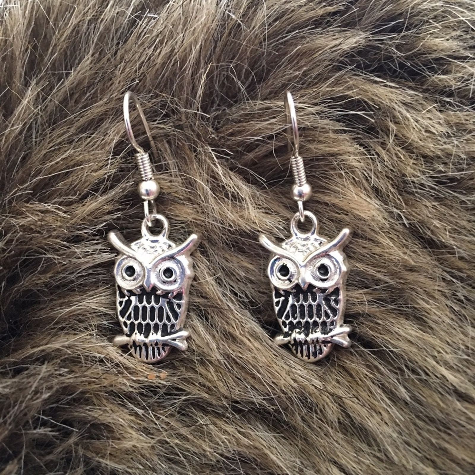 Jewelry Silver tone owl fish hook dangle earrings Size ONE SIZE - 4 Thumbnail