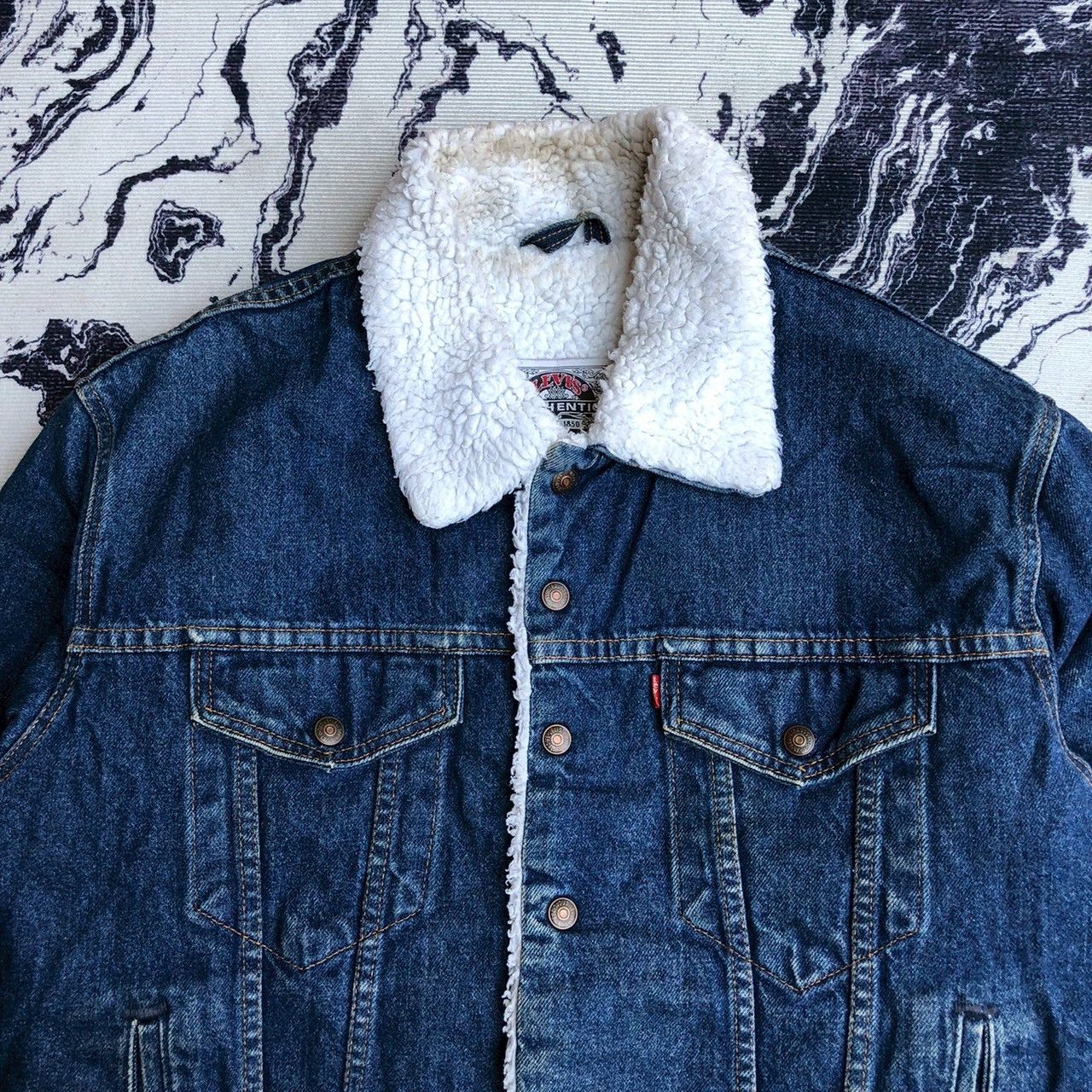 Levi's Vintage Levi’s Authentic Sherpa-Lined Denim Trucker Jackets Size US M / EU 48-50 / 2 - 3 Thumbnail