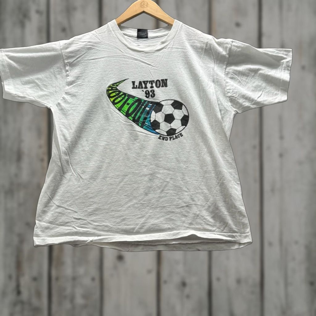 Vintage VINTAGE Shirt Mens L White Layton '93 Soccer 2nd Place Graphic Tee Crewneck 90s Size US L / EU 52-54 / 3 - 1 Thumbnail