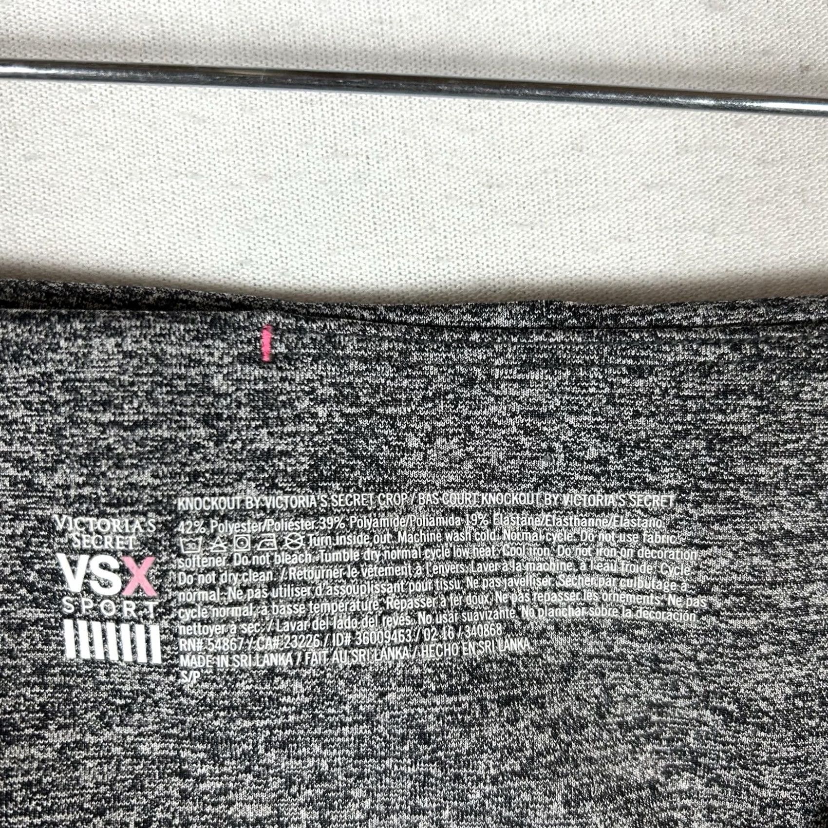 Victoria's Secret VSX Victoria’s Secret Sport Capri Leggings Womens Small Gray Drawstring Capri Sports Size 28" / US 6 / IT 42 - 5 Thumbnail