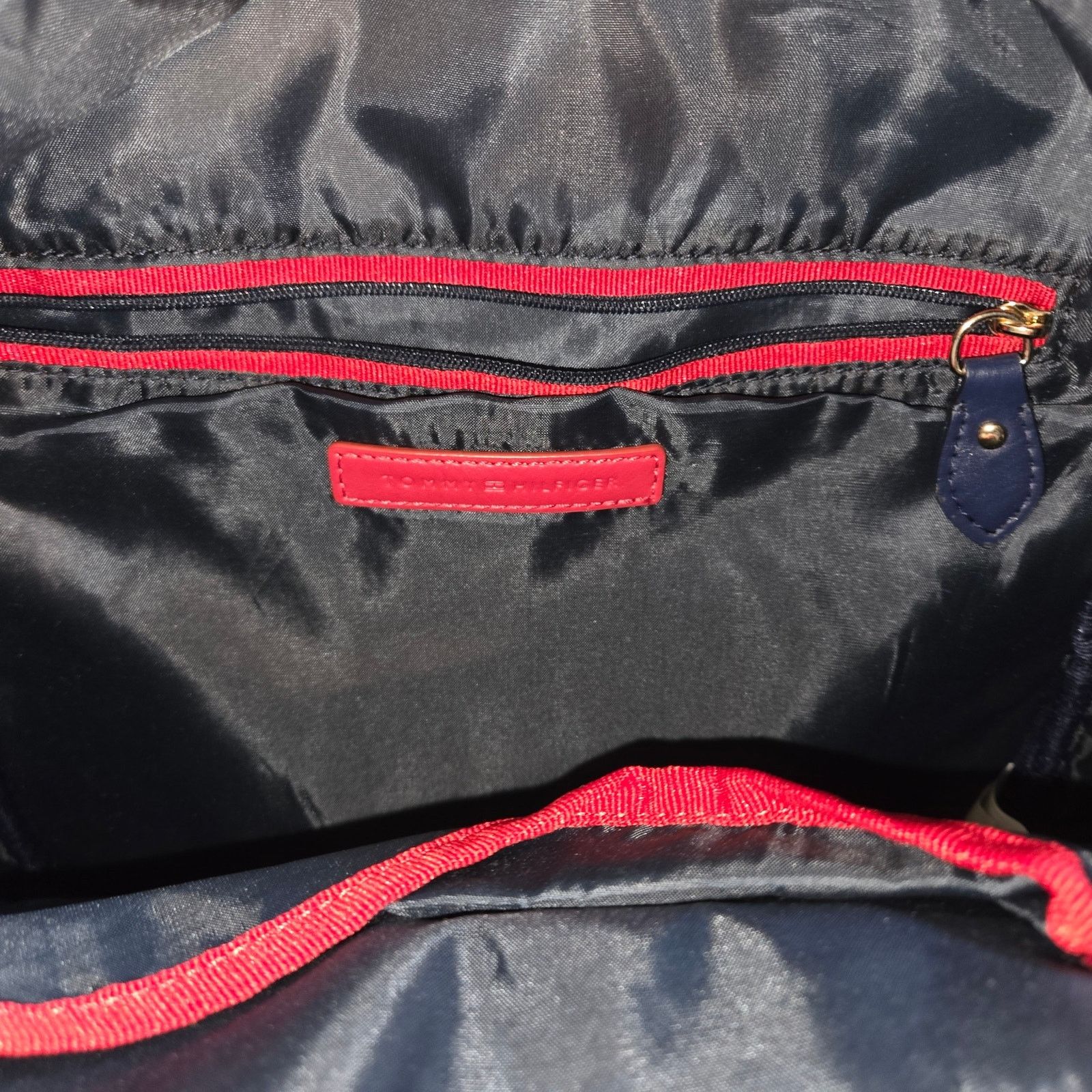 Tommy Hilfiger Tommy Hilfiger Blue Bookbag - Great Condition! Size ONE SIZE - 4 Thumbnail