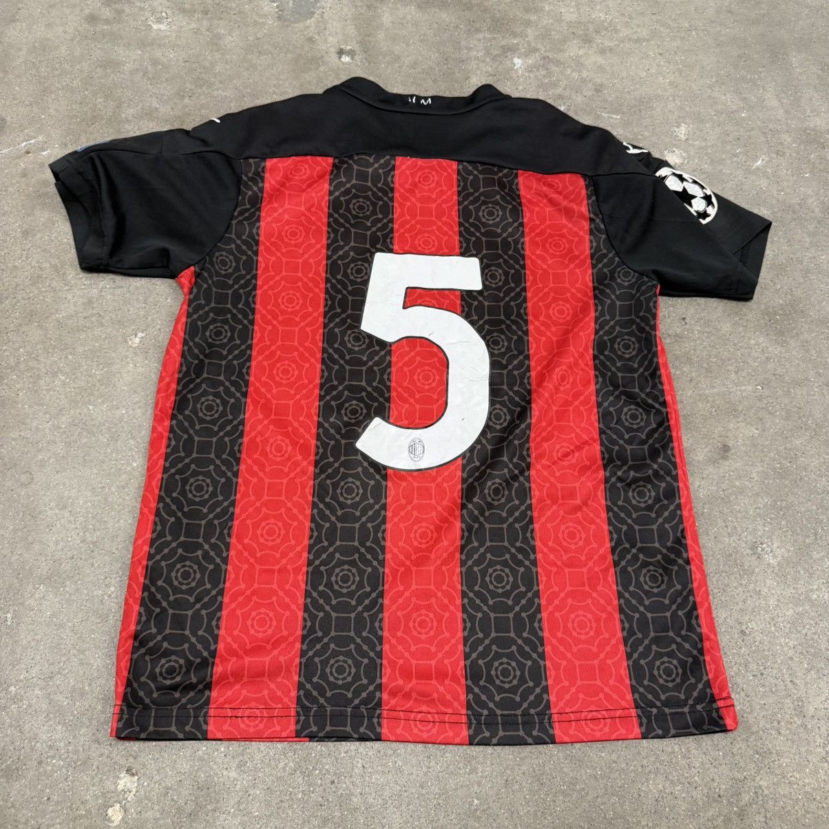 Puma PUMA ACM AC MILAN STRIPED 2022/2023 HOME SOCCER JERSEY Size US M / EU 48-50 / 2 - 8 Thumbnail