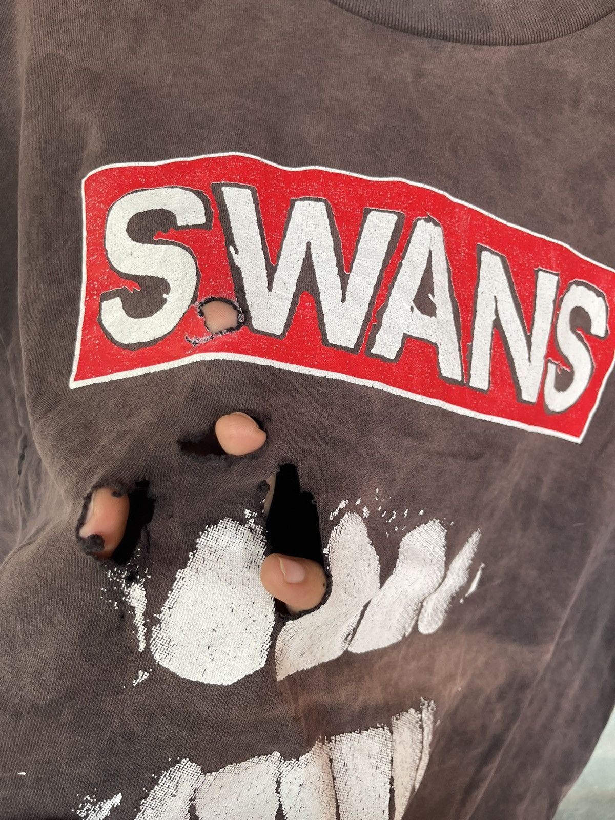 Vintage Thrashed Vintage 90's Swans Filth Punk Band Faded Tee Size US L / EU 52-54 / 3 - 9 Thumbnail