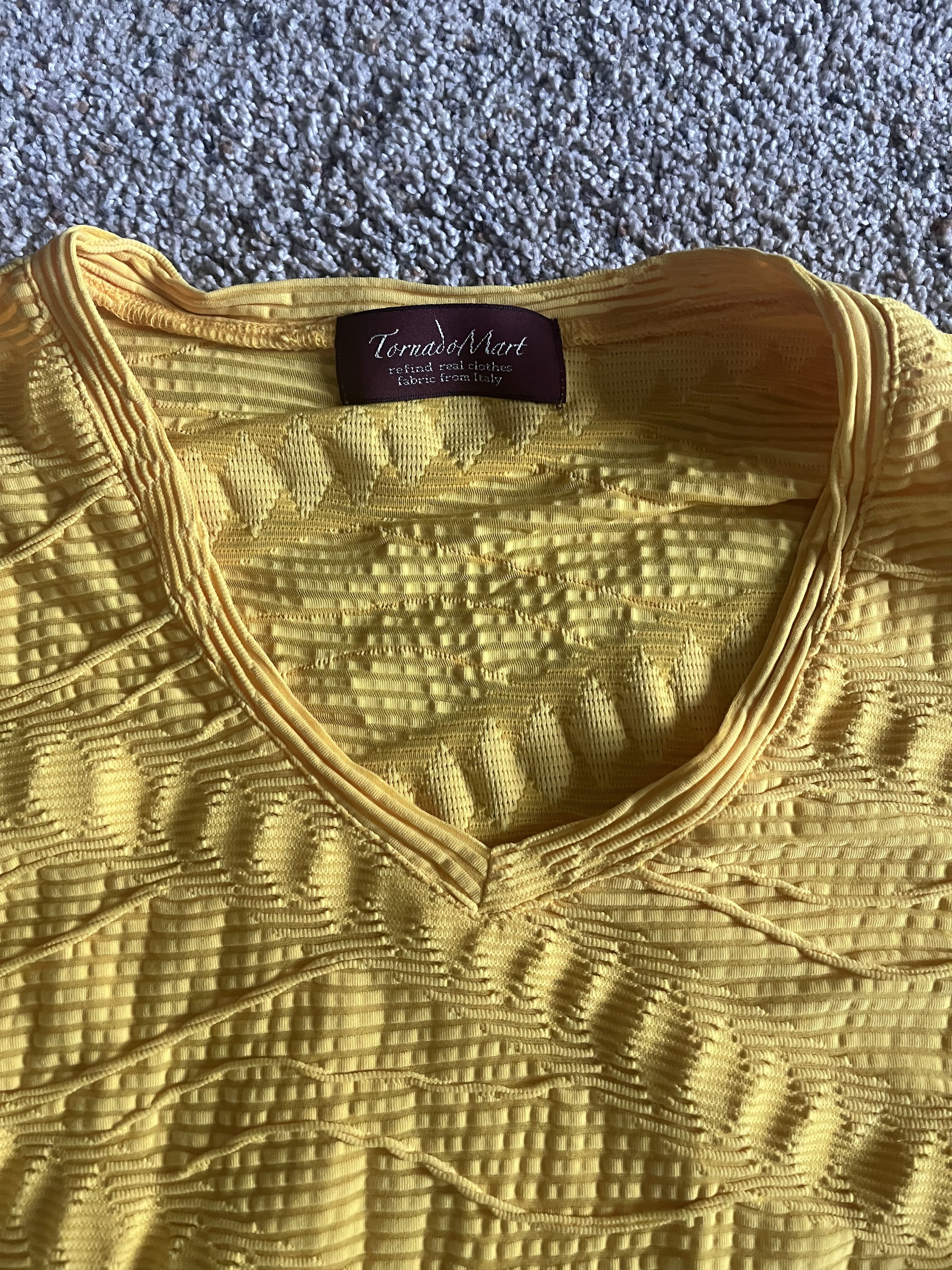 Tornado Mart Tornado Mart Vneck Body Tee Size US M / EU 48-50 / 2 - 2 Thumbnail