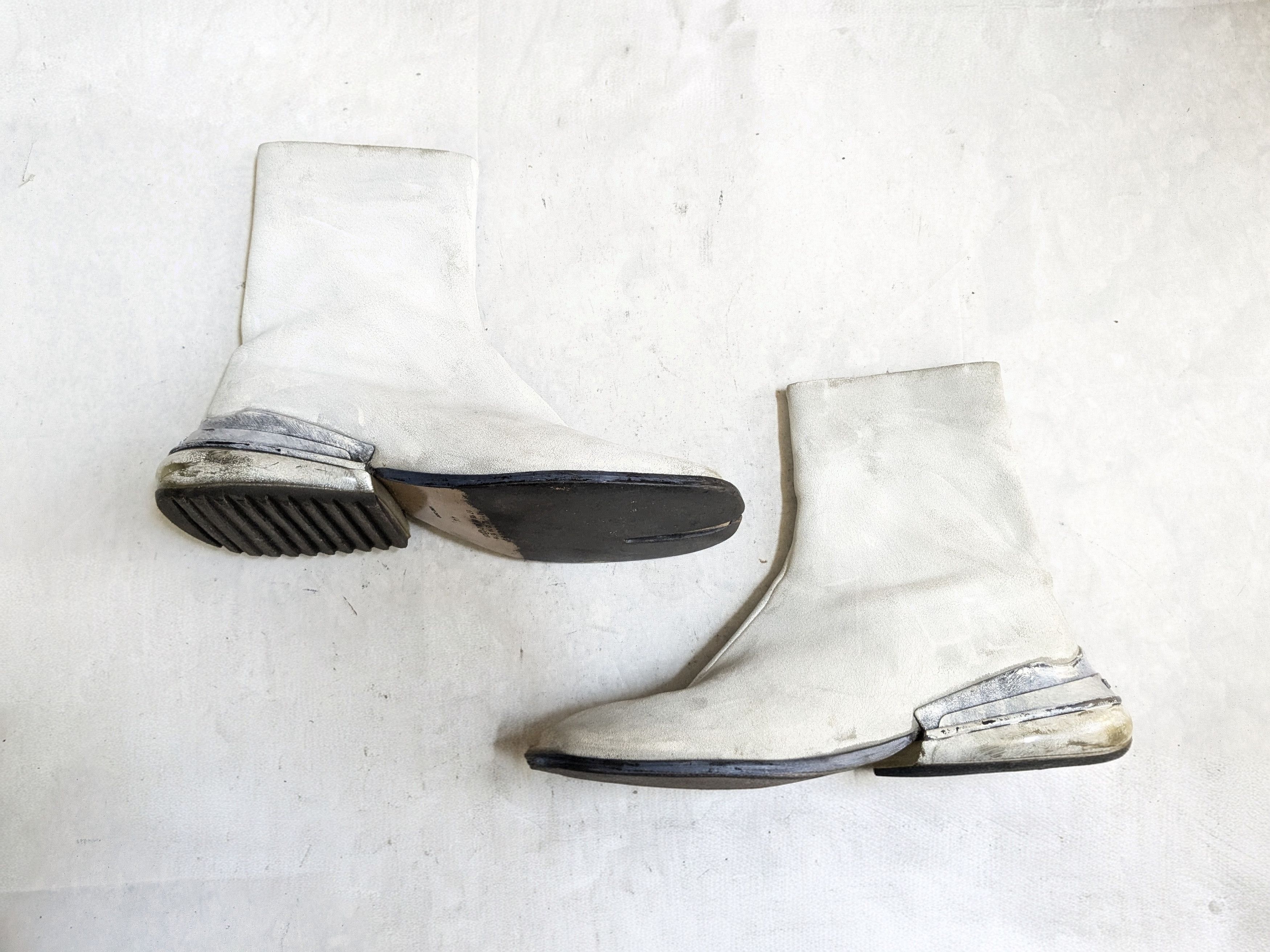 Maison Margiela Tabi 44 | Grailed