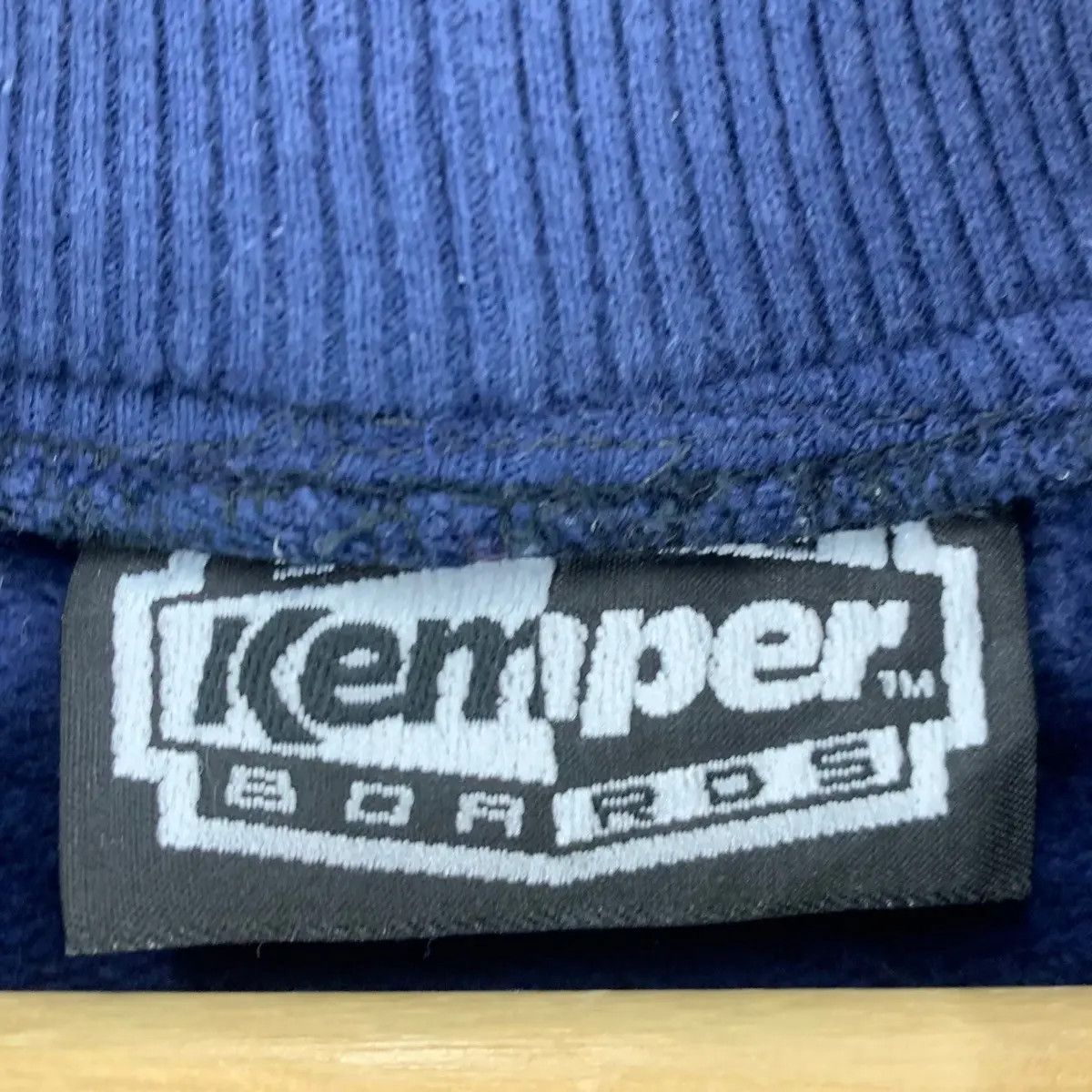 Vintage Vintage 90’ KEMPER SNOWBOARDS Stock Logo Sweatshirt Size US XL / EU 56 / 4 - 6 Thumbnail