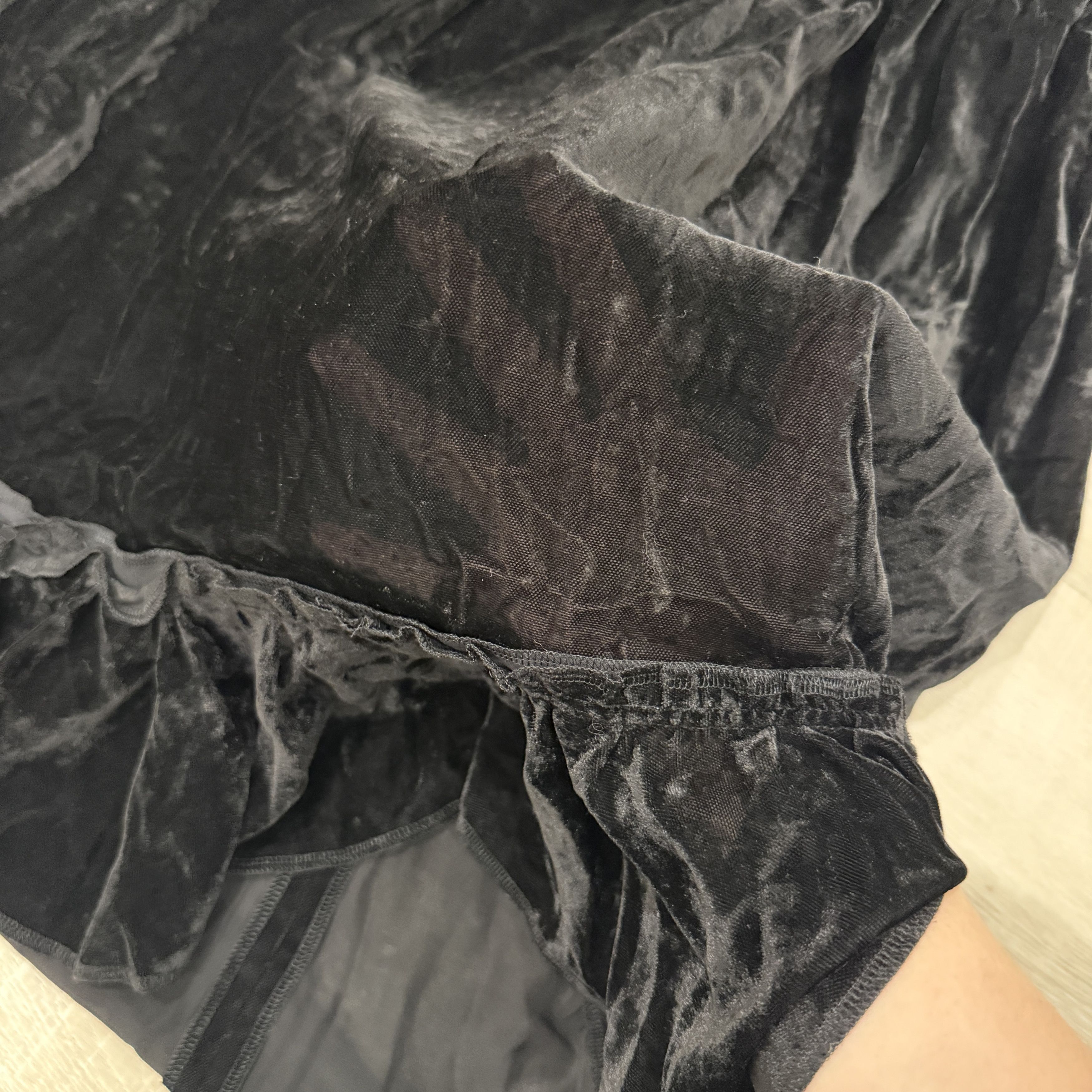 Comme des Garcons Comme des Garcons Black Velvet Skirt Size 25" / US 0 / IT 36 - 5 Thumbnail