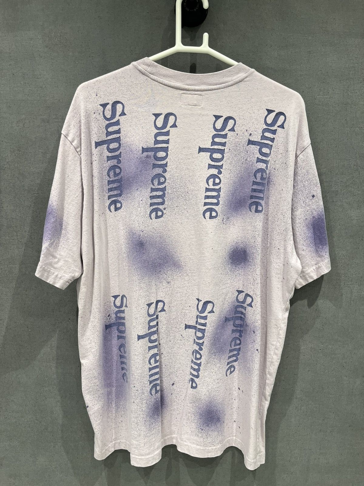 Supreme Supreme Nueva York Tee Size US L / EU 52-54 / 3 - 4 Thumbnail