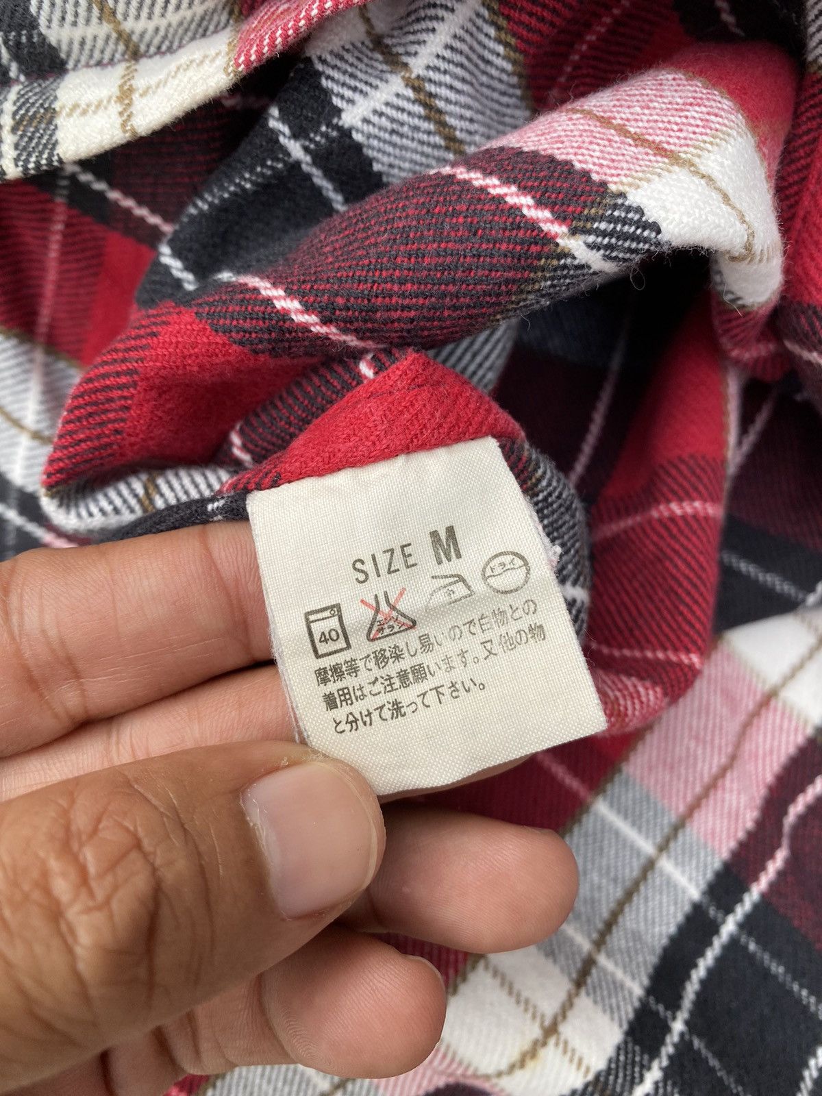 Levi's Distressed Levis orange tab checker plaid flannel Size US M / EU 48-50 / 2 - 9 Thumbnail