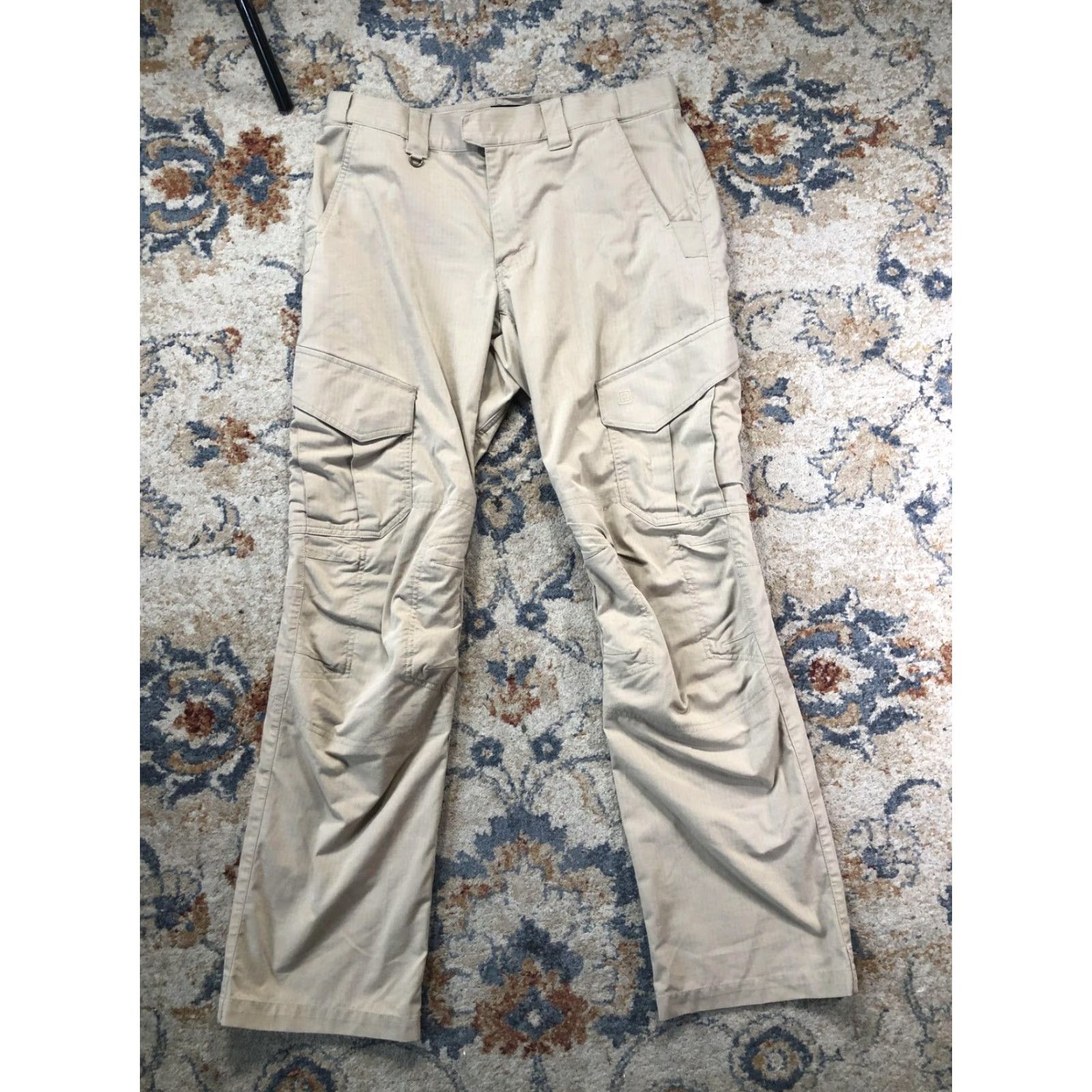 Vintage 5.11 Tactical Pants Mens 34x34 Beige Cargo Pocket Pants Workwear Outdoor Pockets Slashed Cargo Size US 34 / EU 50 - 2 Thumbnail