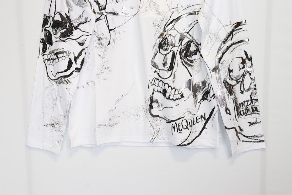 Alexander McQueen o1rshd1 Multi Large Logo Skull T-Shirt in White Size US L / EU 52-54 / 3 - 5 Thumbnail