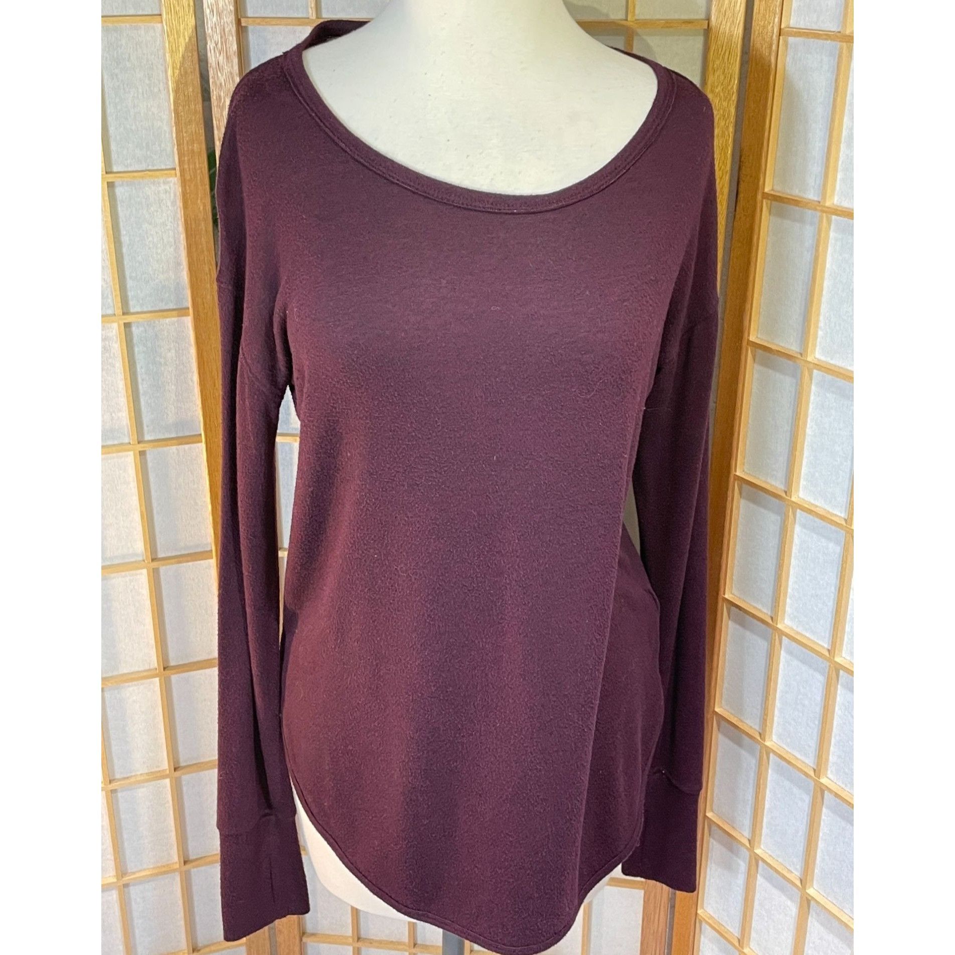 Athleta Athleta XS Maroon/Black Top Size XS / US 0-2 / IT 36-38 - 7 Thumbnail