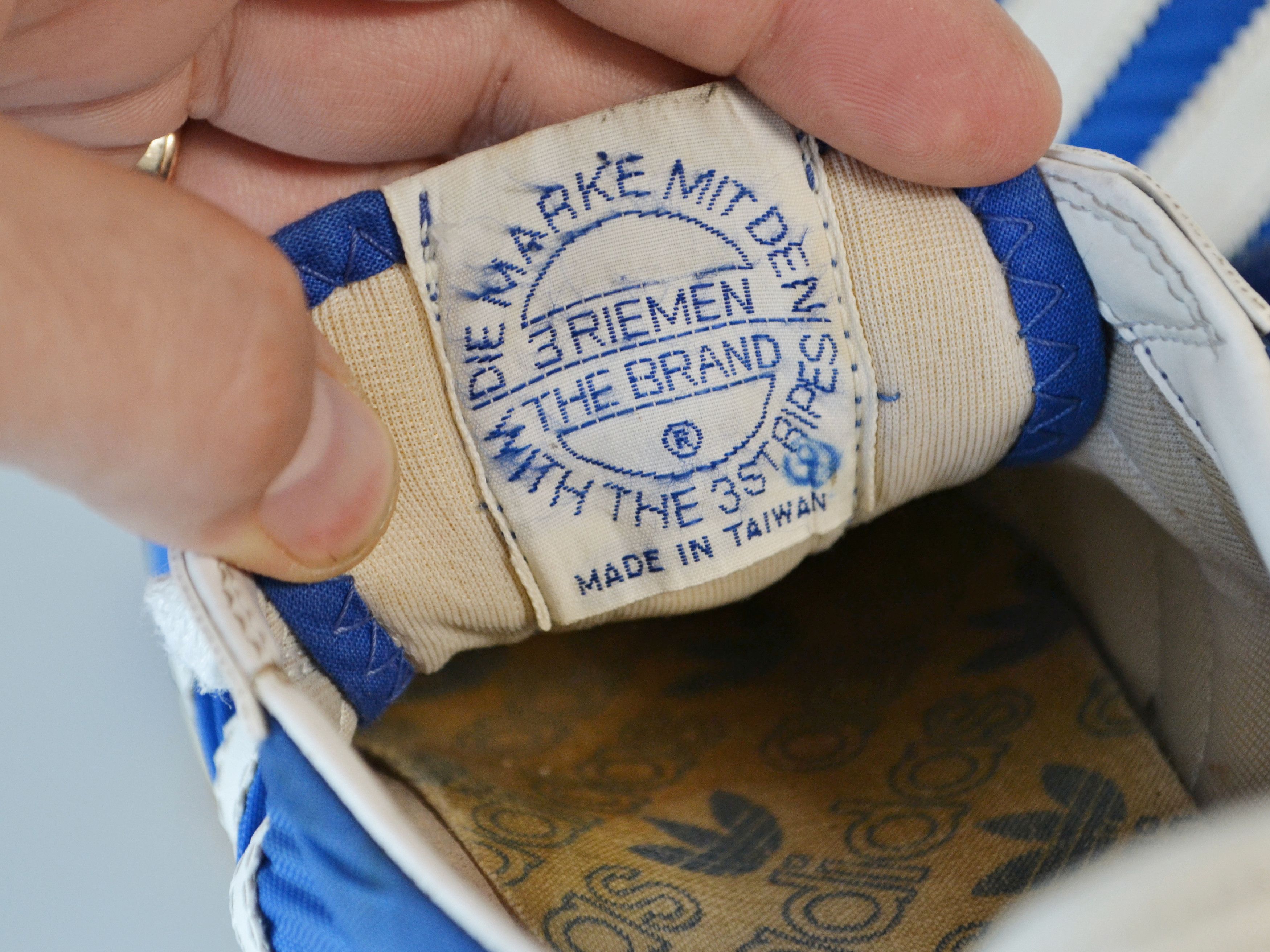 Adidas Vintage 70s 80s Adidas Dragon Taiwan Blue Navy EU36 Size US 6 / IT 36 - 11 Thumbnail