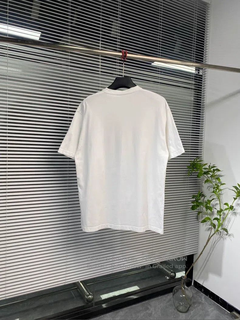 Balenciaga Balenciaga Loose White Short Sleeve T-Shirt with Mailbox L Size US S / EU 44-46 / 1 - 2 Thumbnail